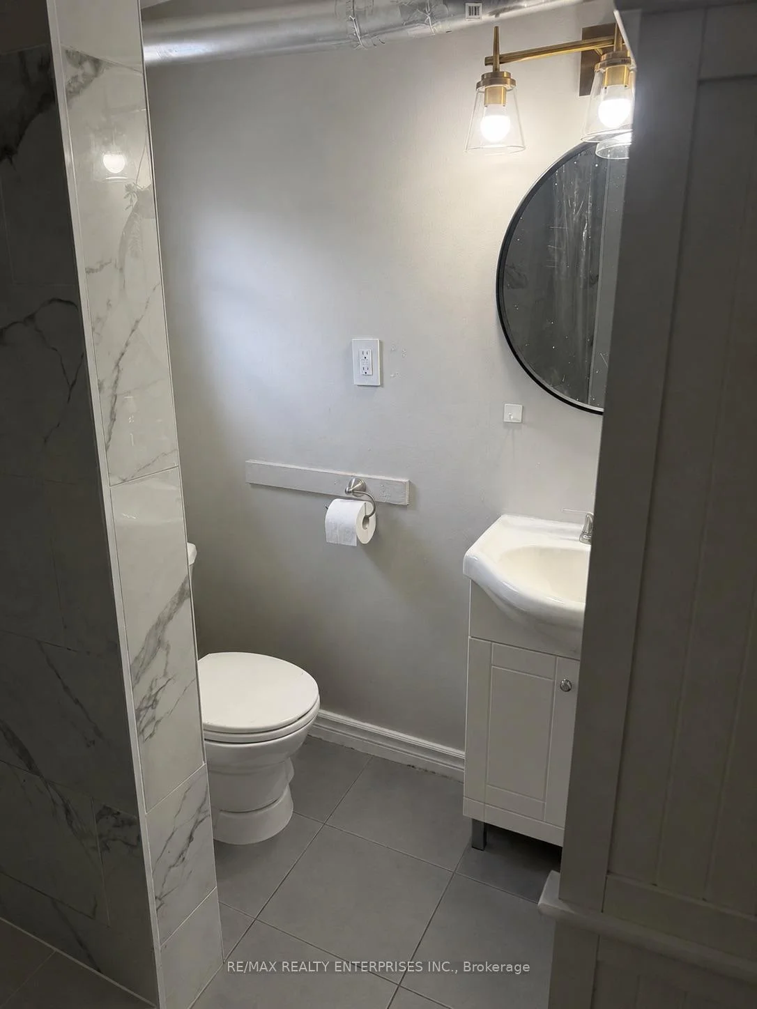 Photo 5 of Unit 5, 156 James Street S, Hamilton, Durand — HOMEH