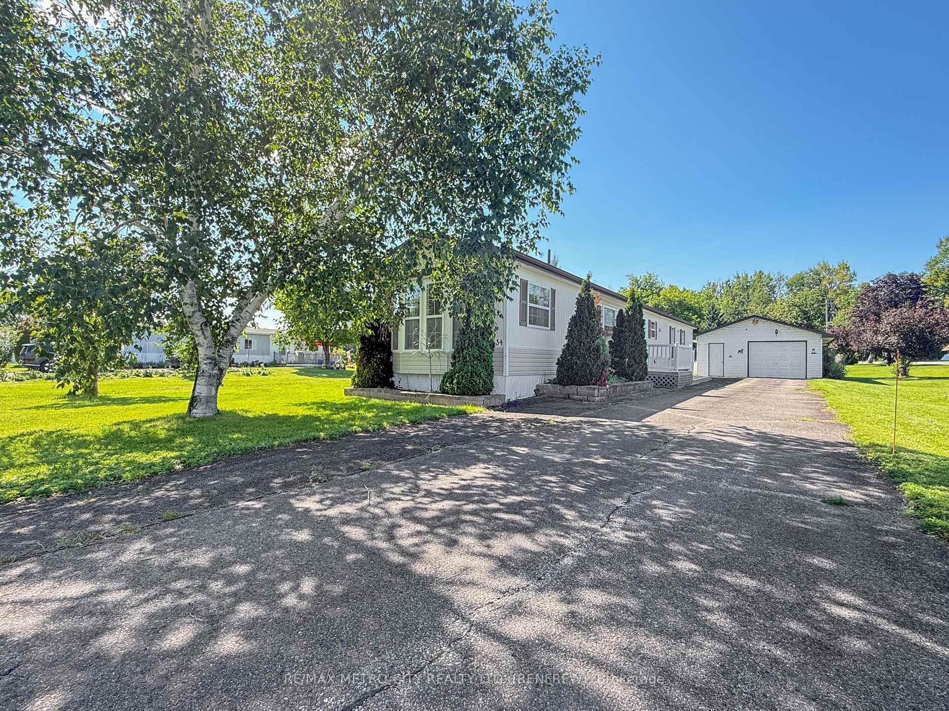 Photo 5 of 34 Sunset Lane, Horton, Horton Twp — HOMEH