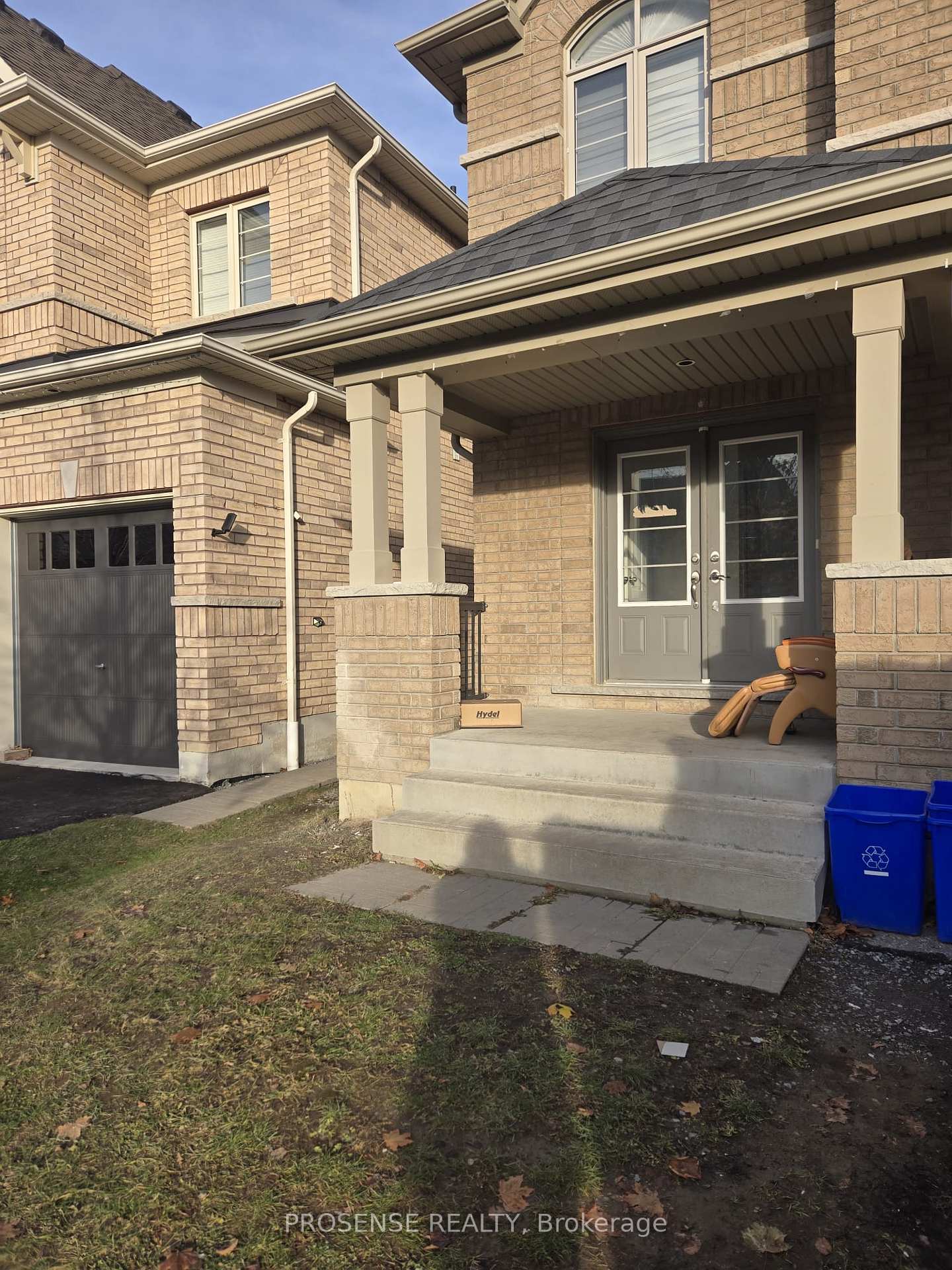 Photo 2 of 155 Nearna Drive, Oshawa, Windfields — HOMEH