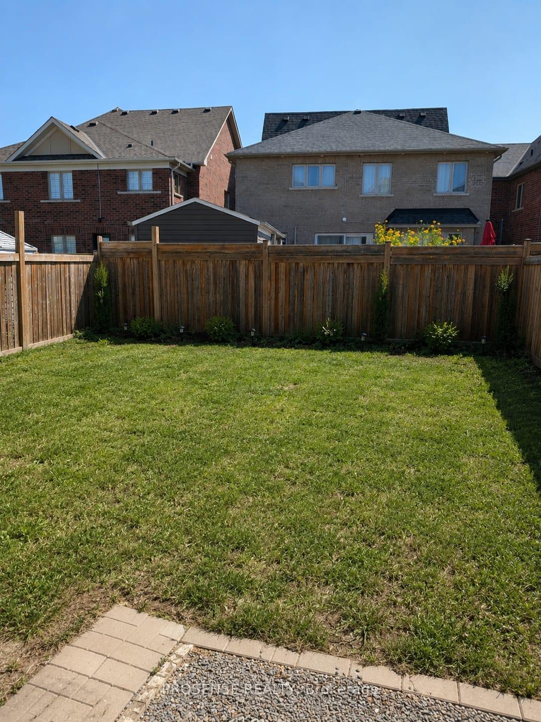 Photo 18 of 155 Nearna Drive, Oshawa, Windfields — HOMEH
