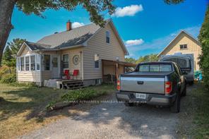 Photo 4 of 13039 Riverside Drive, South Dundas, South Dundas (Williamsburgh) Twp — HOMEH