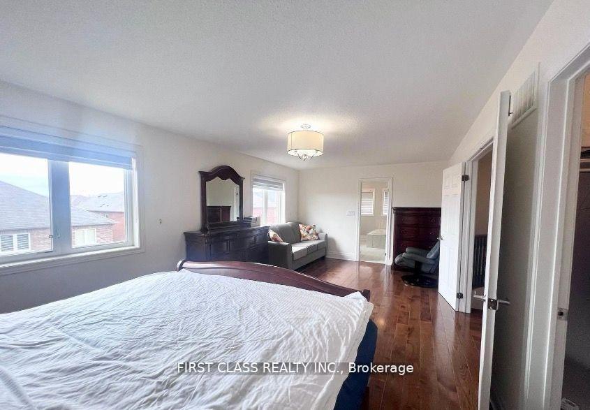 Photo 7 of Unit UPPER FLOOR, 9 Wiley Avenue, Richmond Hill, Westbrook — HOMEH