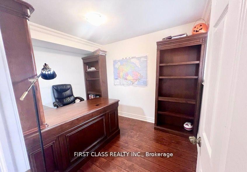 Photo 11 of Unit UPPER FLOOR, 9 Wiley Avenue, Richmond Hill, Westbrook — HOMEH