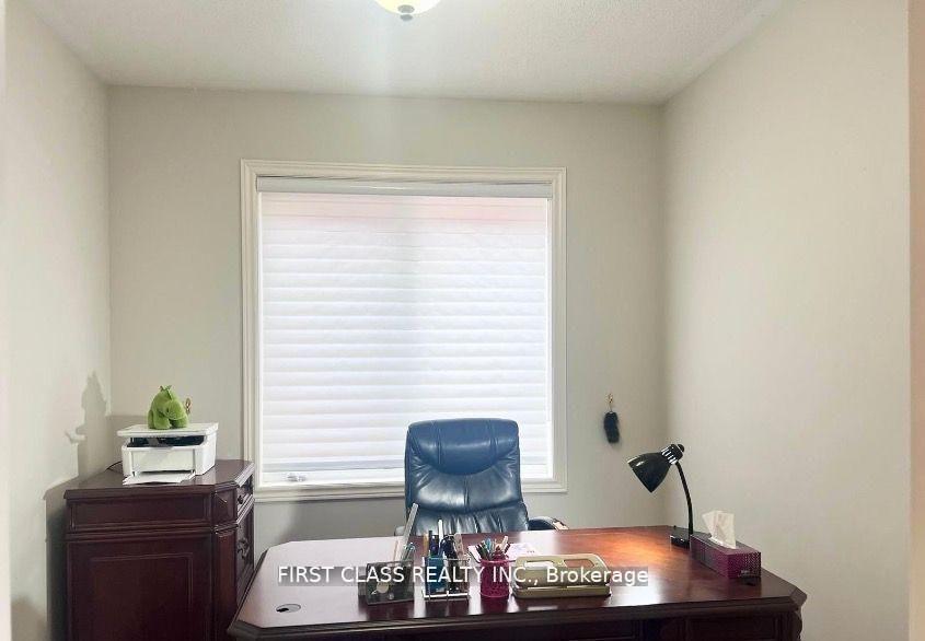 Photo 18 of Unit UPPER FLOOR, 9 Wiley Avenue, Richmond Hill, Westbrook — HOMEH