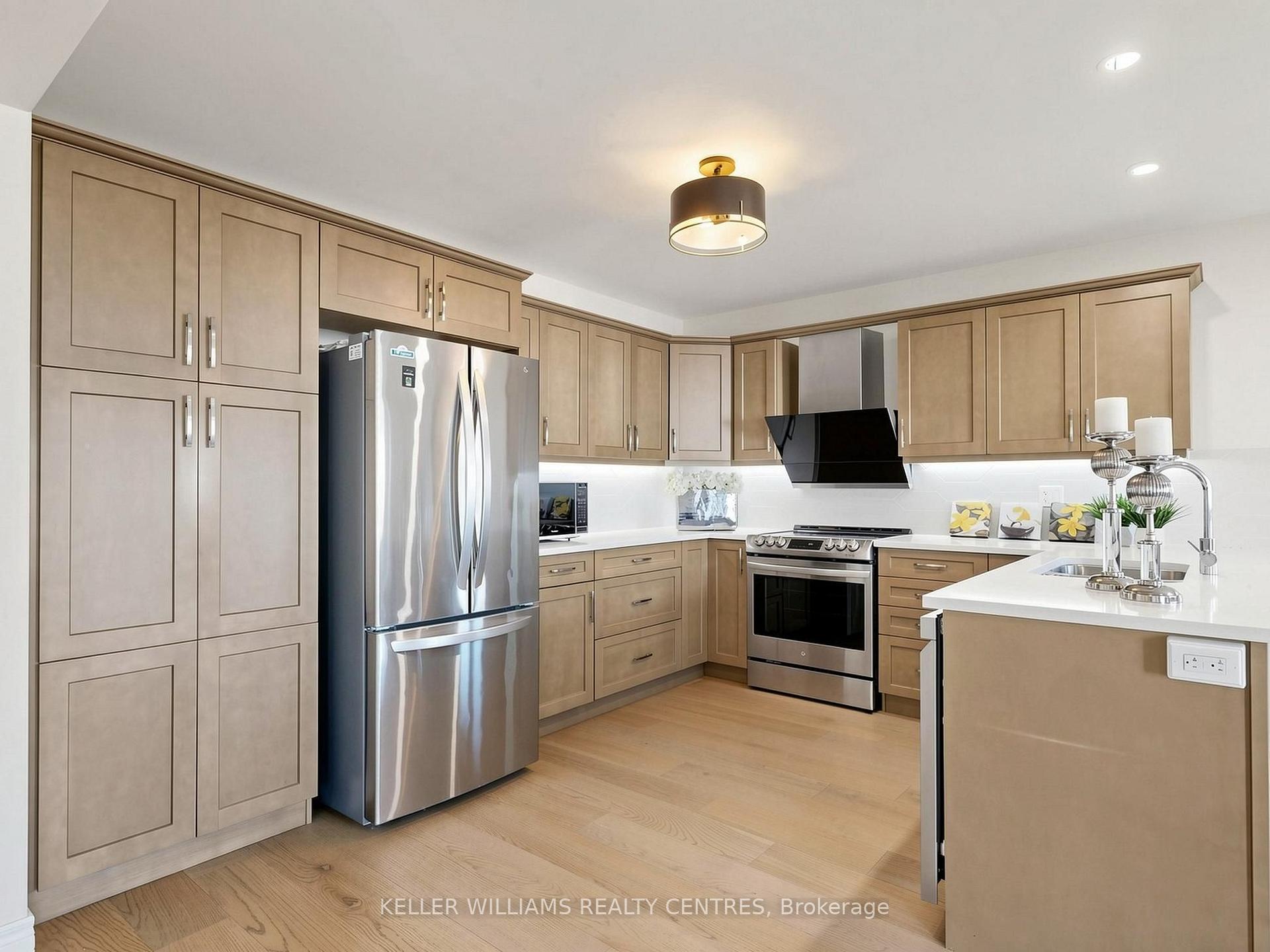 Photo 17 of 36 York Drive, Peterborough, Monaghan Ward 2 — HOMEH