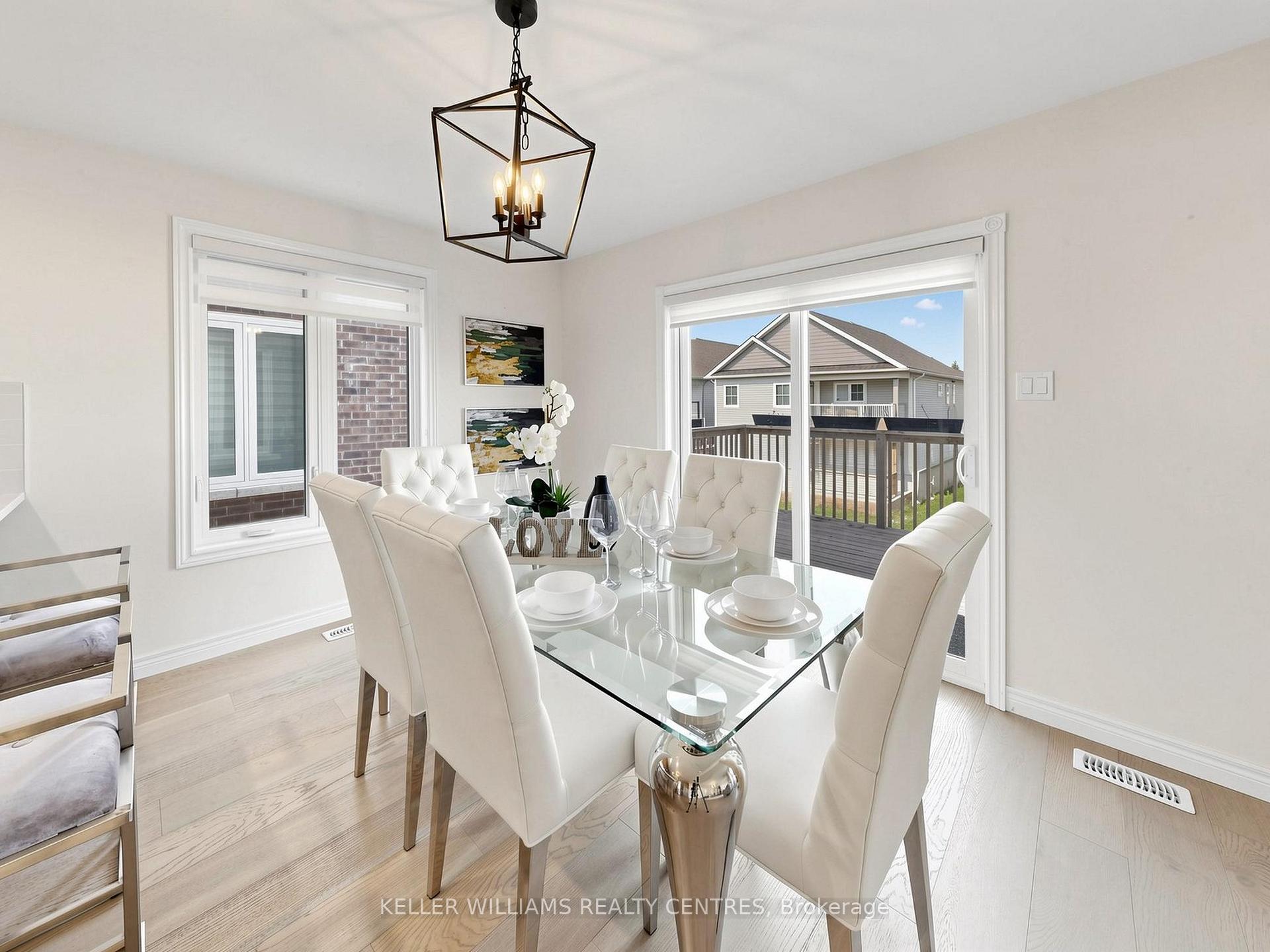 Photo 18 of 36 York Drive, Peterborough, Monaghan Ward 2 — HOMEH