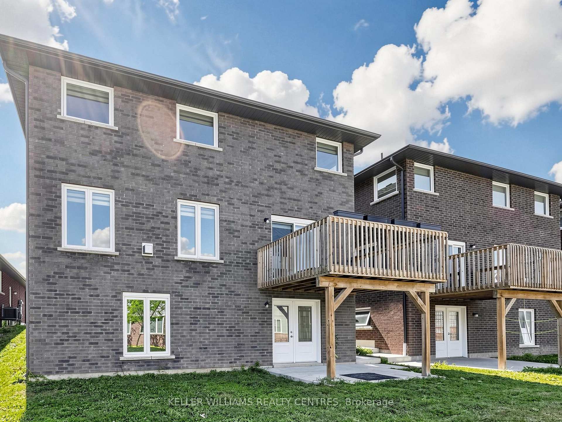 Photo 39 of 36 York Drive, Peterborough, Monaghan Ward 2 — HOMEH
