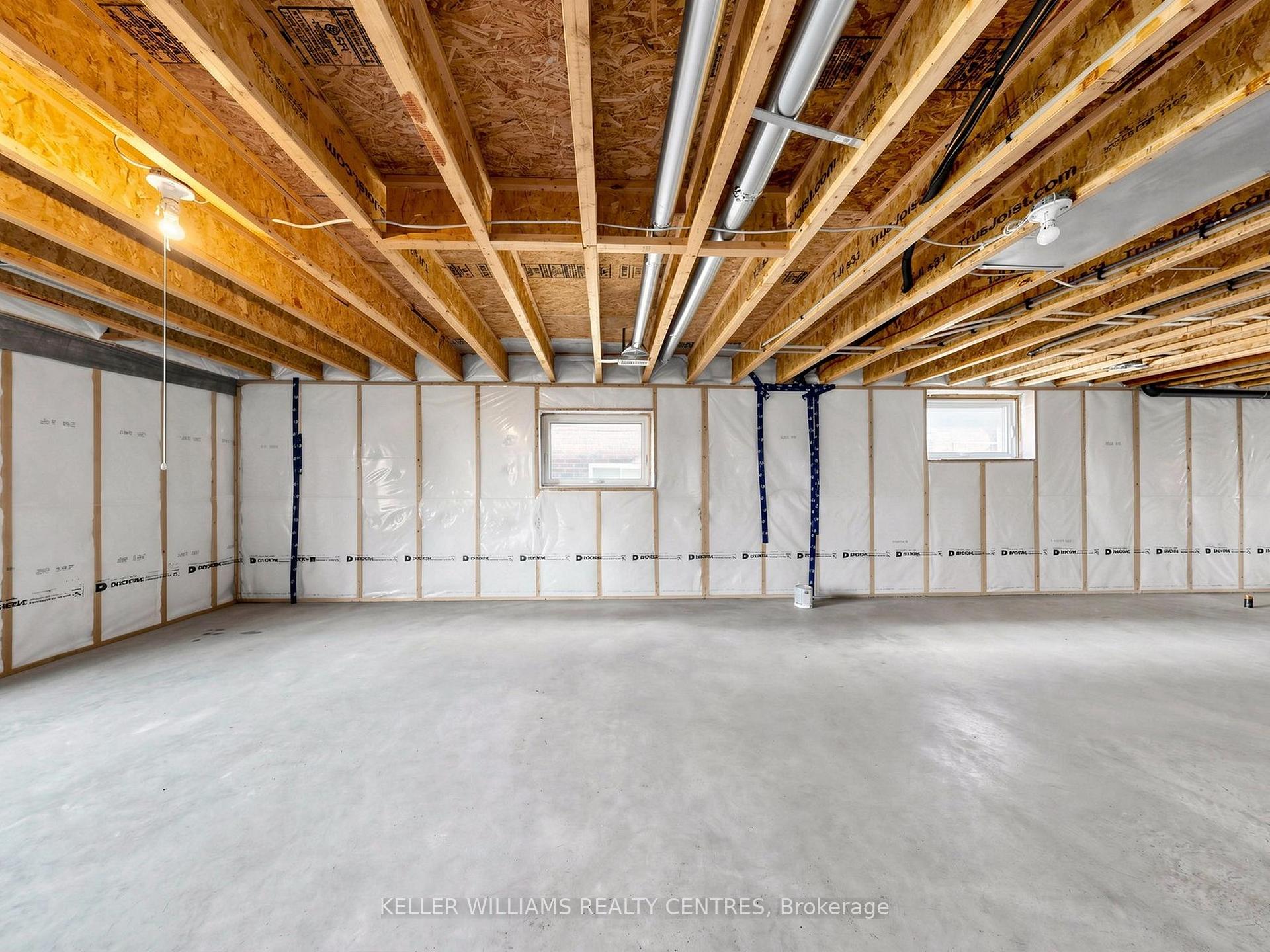 Photo 46 of 36 York Drive, Peterborough, Monaghan Ward 2 — HOMEH