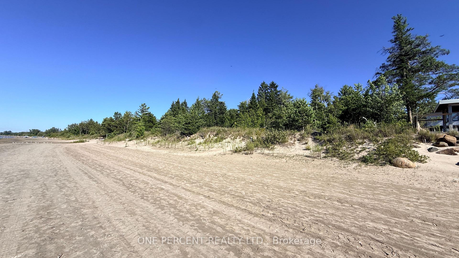 Photo 1 of 1554 Shore Lane, Wasaga Beach — HOMEH