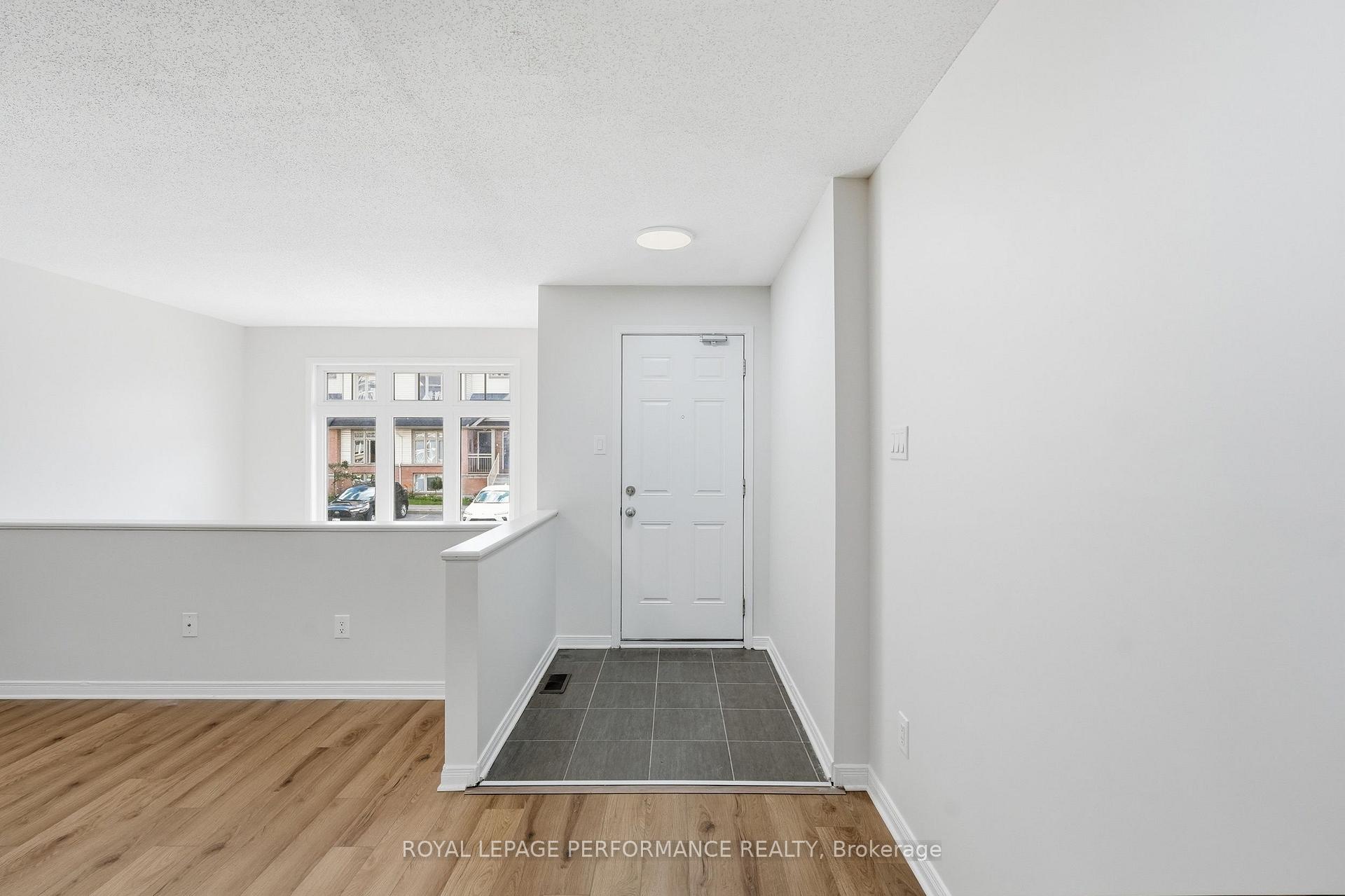Photo 3 of 322 Galston Private, Ottawa, Mer Bleue/Bradley Estates/Anderson Park — HOMEH