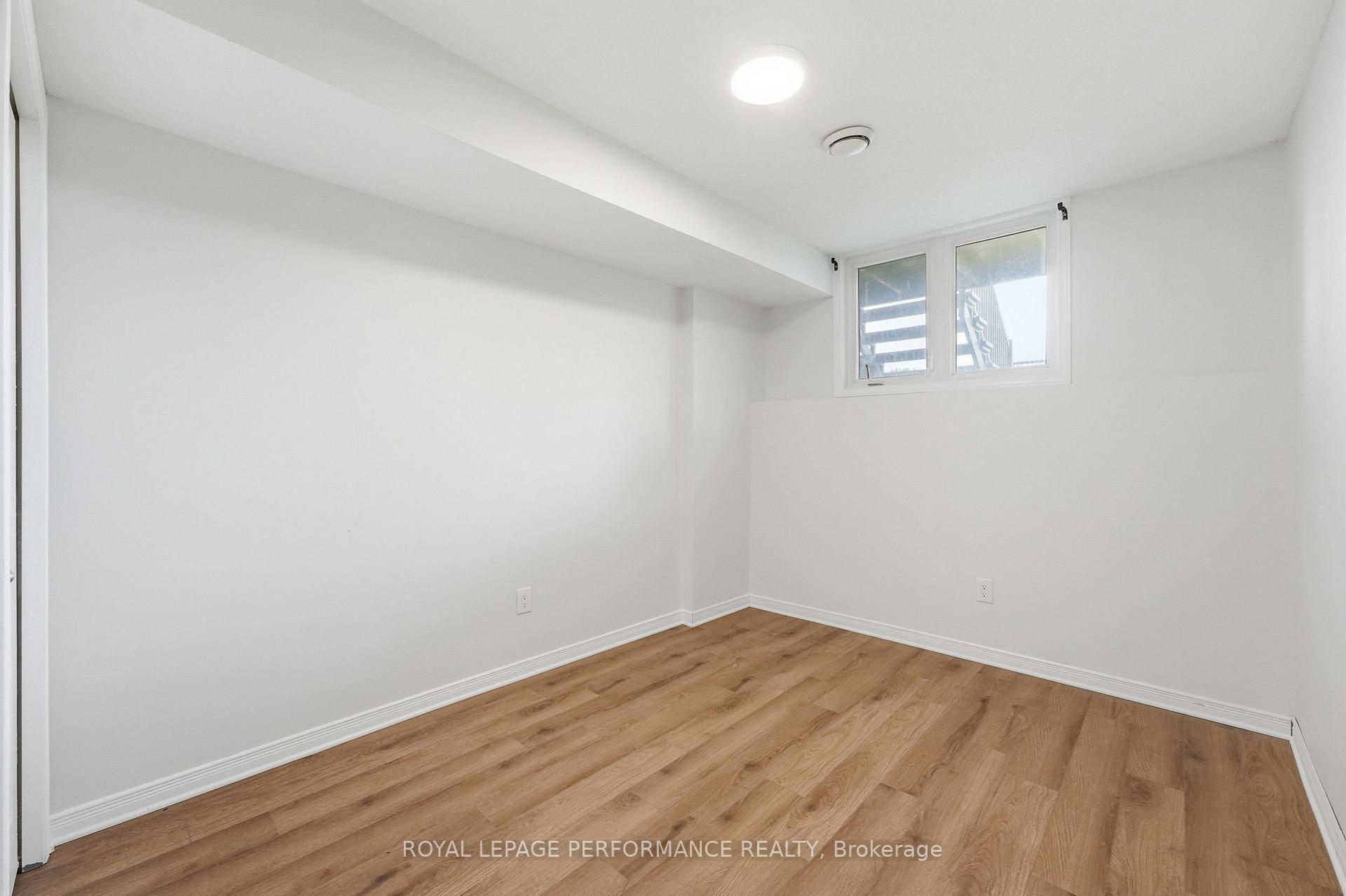 Photo 21 of 322 Galston Private, Ottawa, Mer Bleue/Bradley Estates/Anderson Park — HOMEH