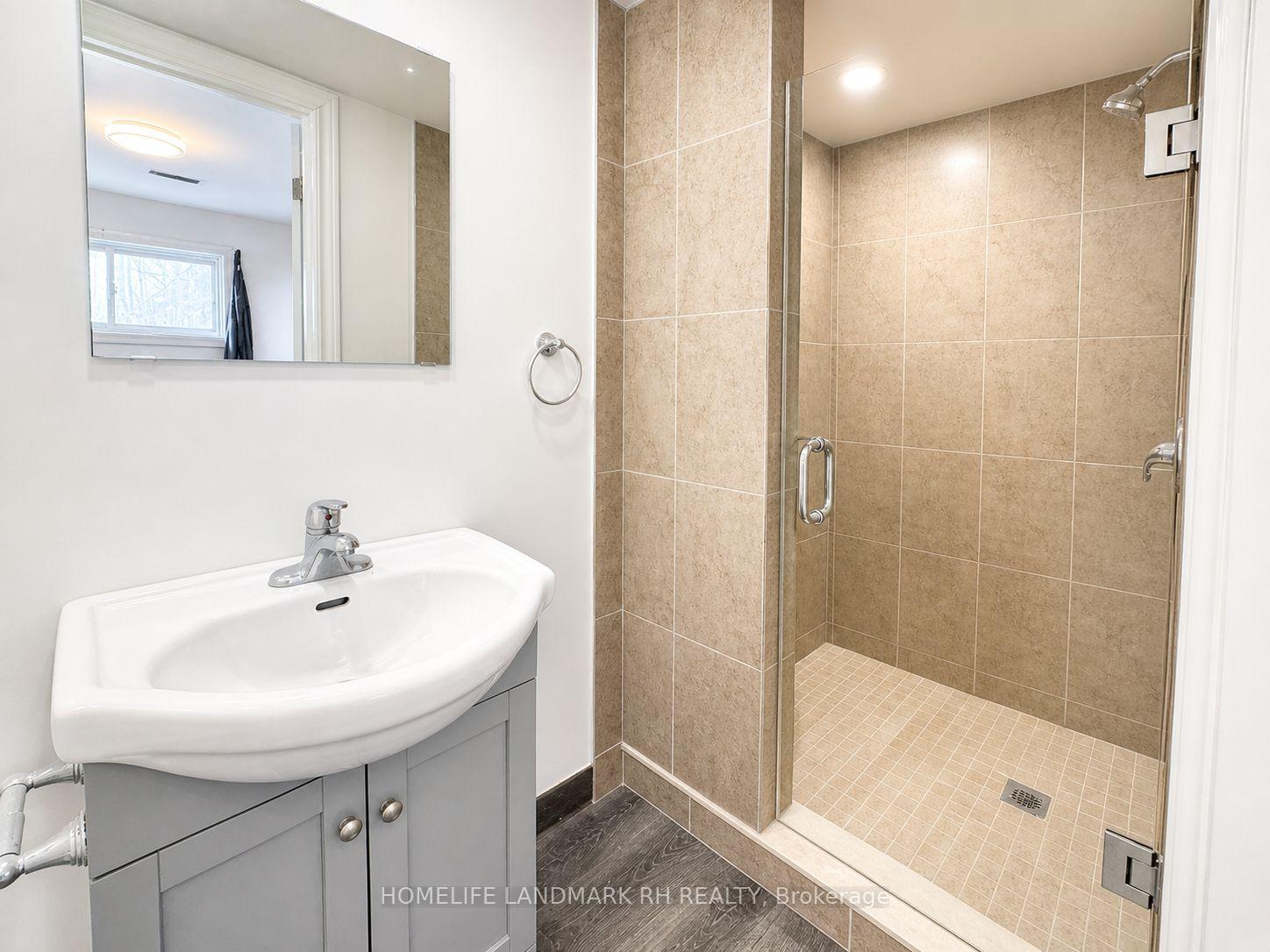 Photo 10 of Unit 102, 25066 Commodore Road, Brock, Beaverton — HOMEH
