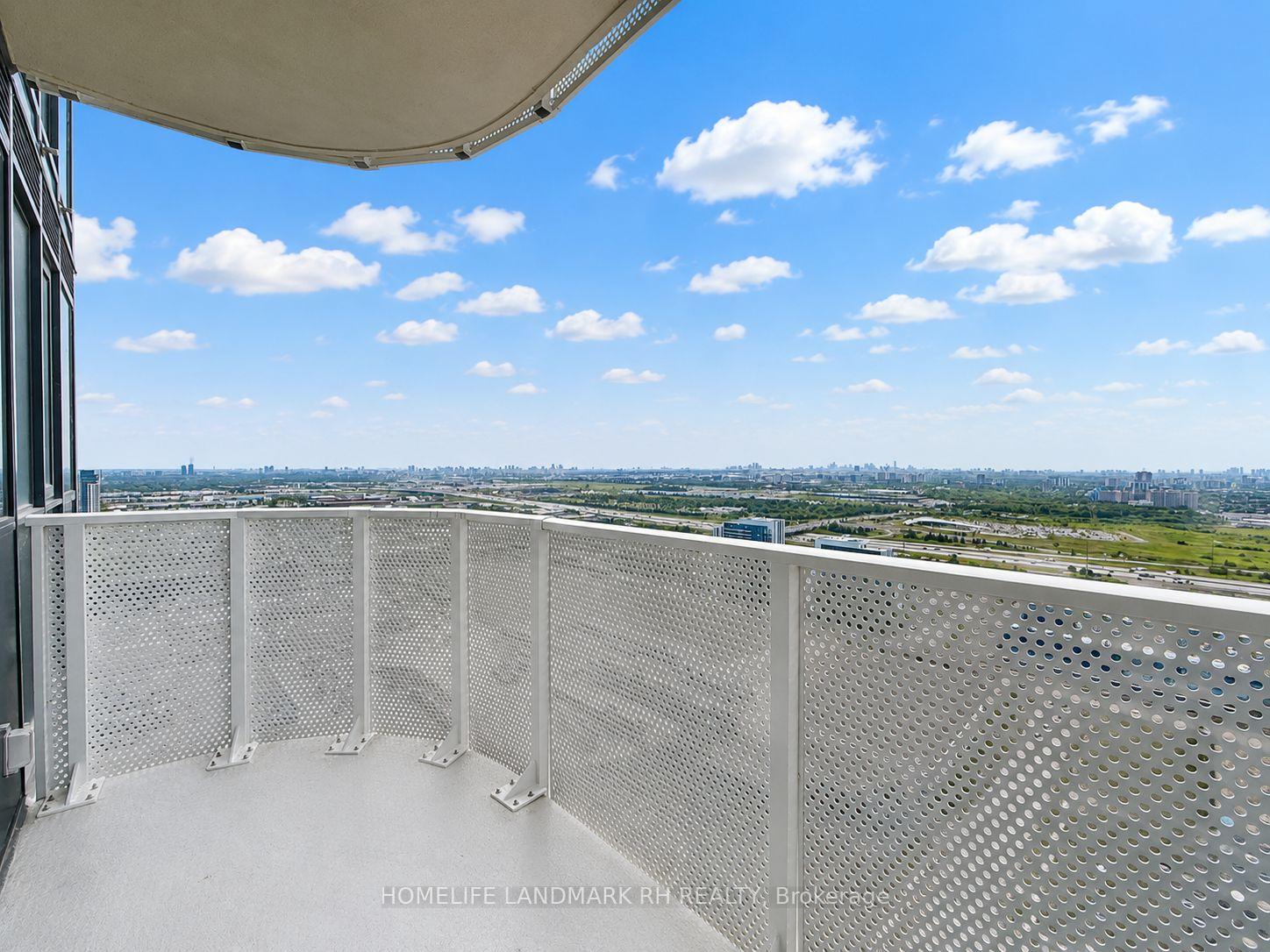 Photo 22 of Unit 4110, 28 Interchange Way, Vaughan, Vaughan Corporate Centre — HOMEH