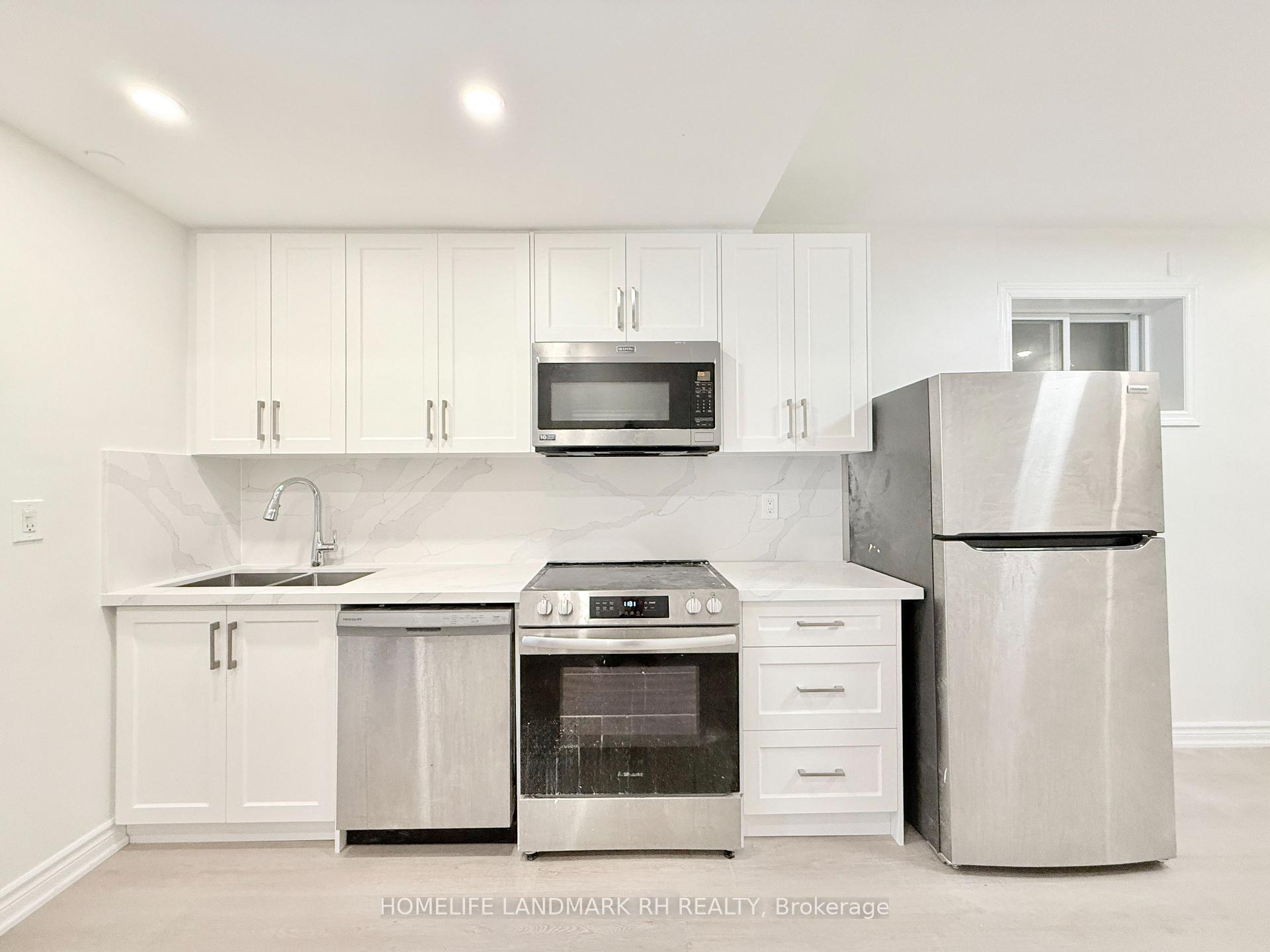 Photo 7 of Unit 201, 414 Dundas Street W, Toronto, Kensington-Chinatown — HOMEH