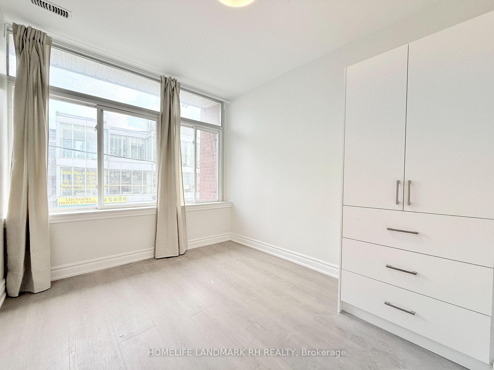Photo 19 of Unit 201, 414 Dundas Street W, Toronto, Kensington-Chinatown — HOMEH