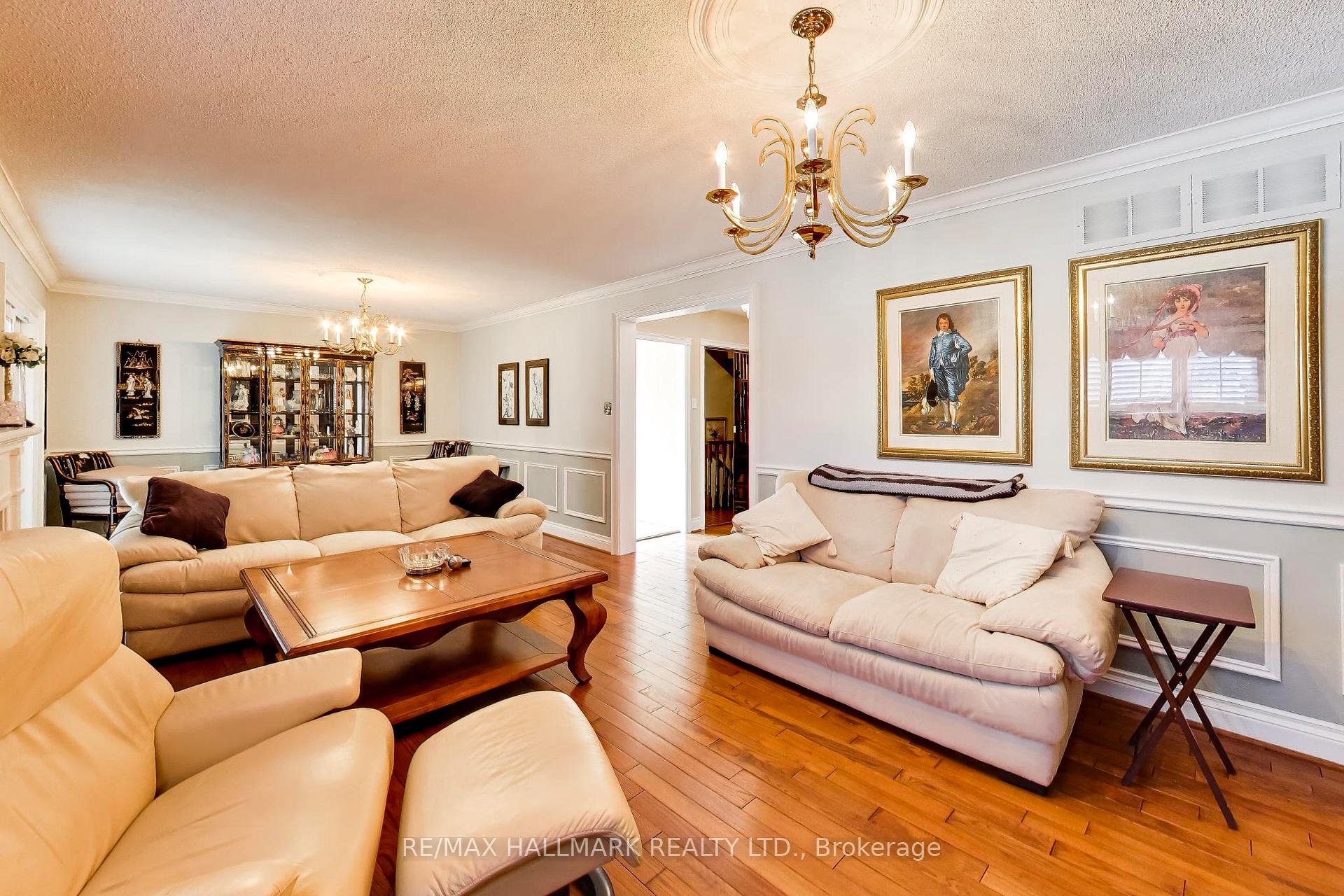 Photo 16 of 5 Byworth Boulevard, Etobicoke, Kingsview Village-The Westway — HOMEH