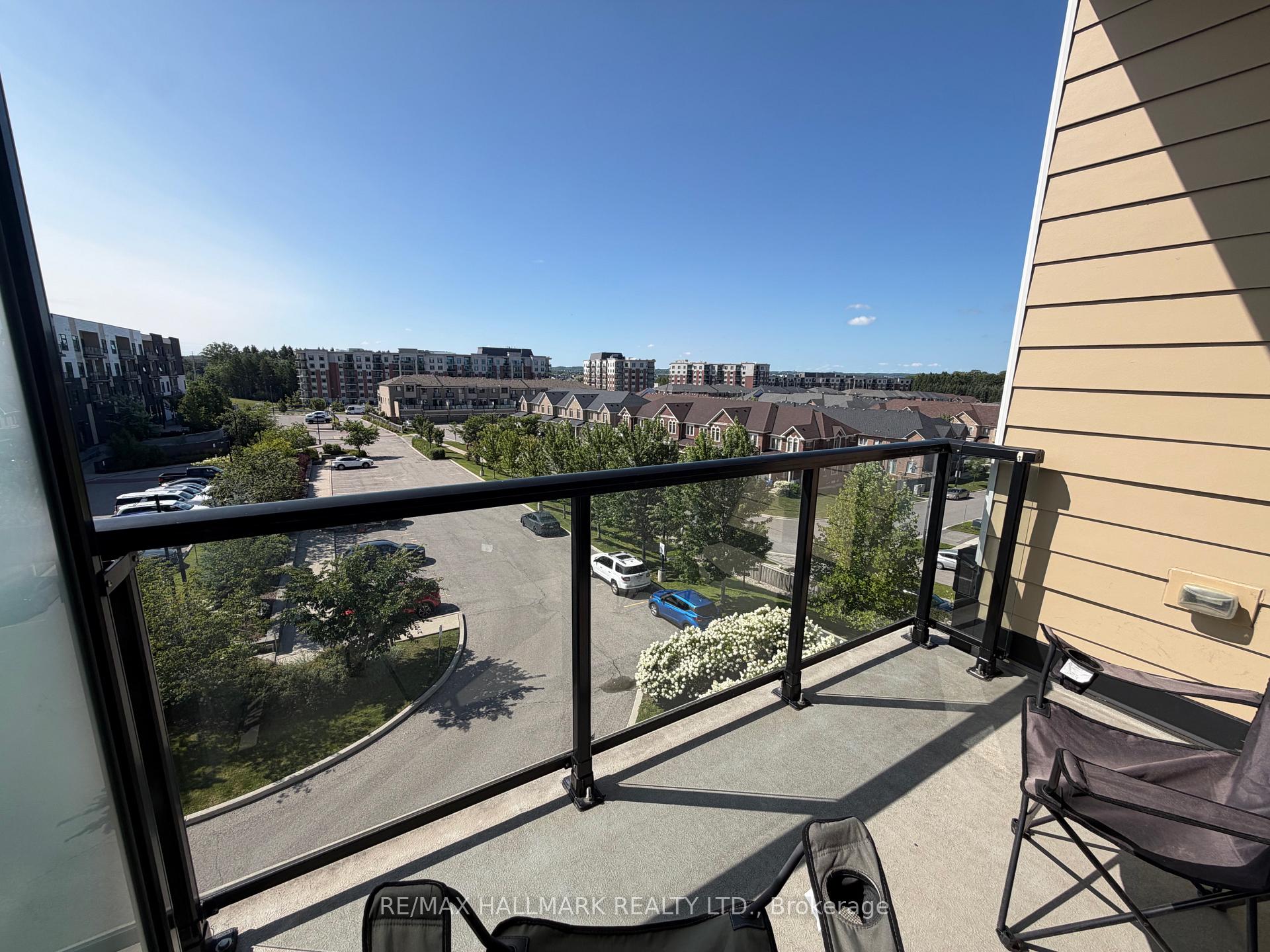 Photo 17 of Unit 404, 555 William Graham Drive, Aurora, Rural Aurora — HOMEH
