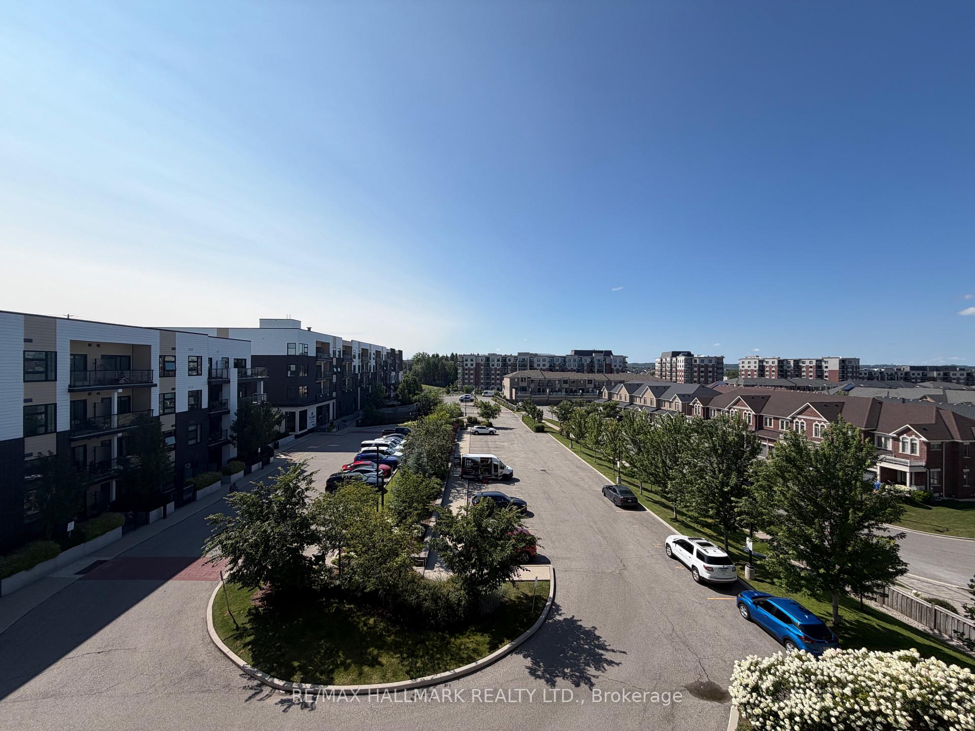 Photo 20 of Unit 404, 555 William Graham Drive, Aurora, Rural Aurora — HOMEH