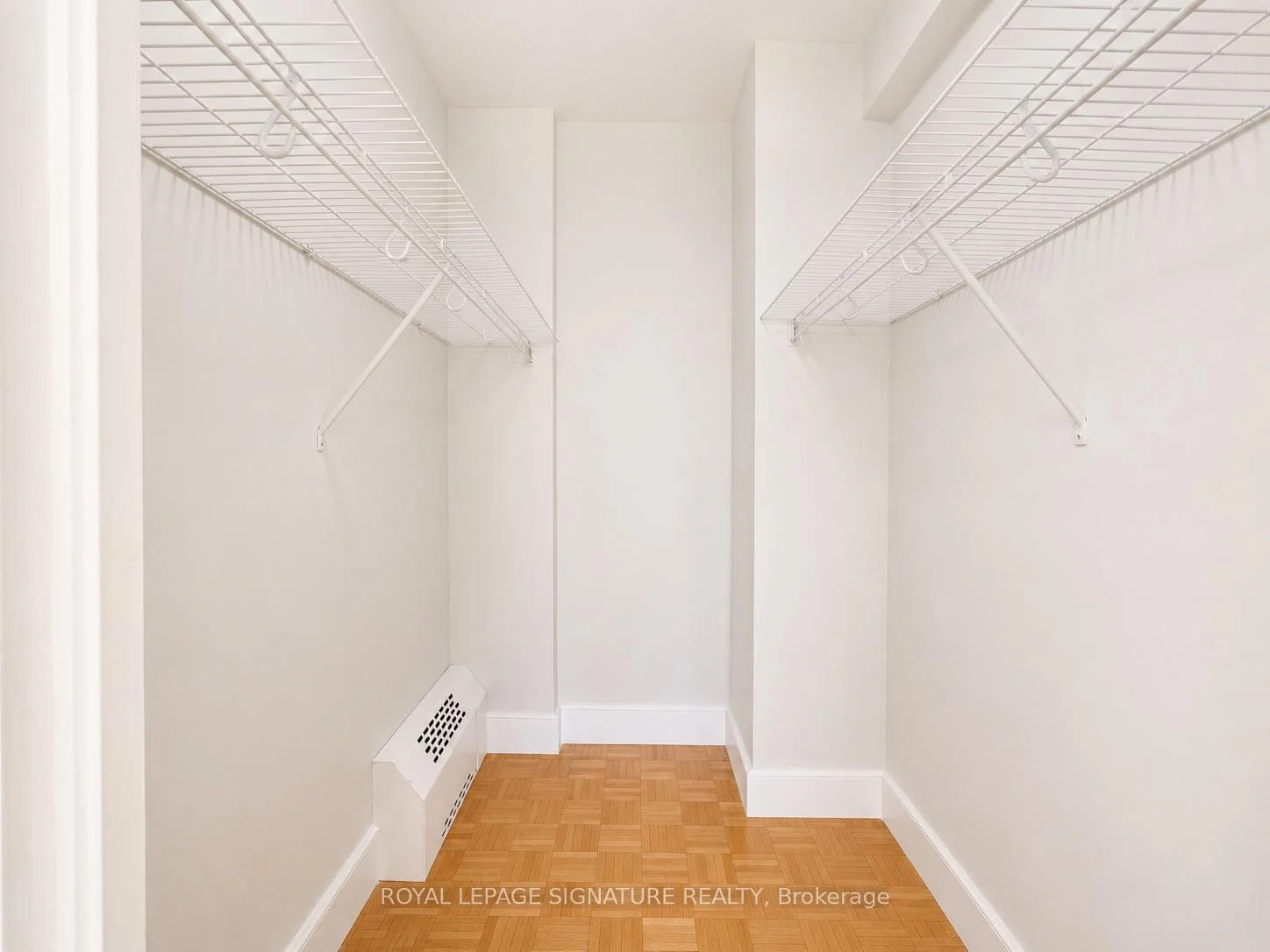 Photo 11 of Unit 504, 666 Spadina Avenue, Toronto, University — HOMEH