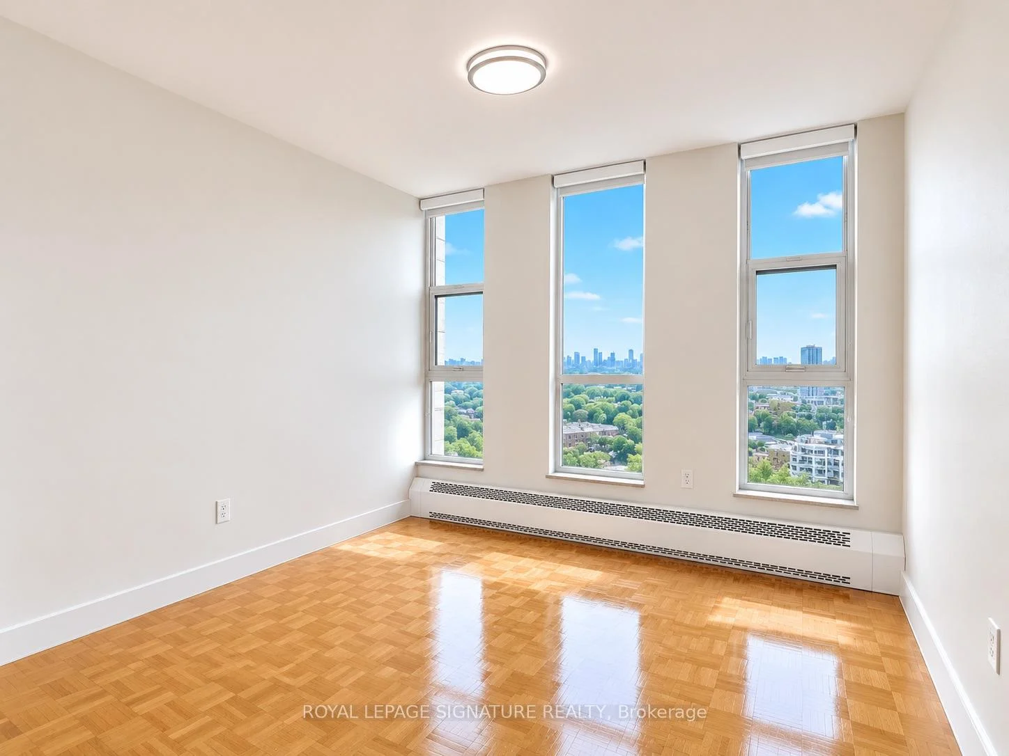 Photo 15 of Unit 504, 666 Spadina Avenue, Toronto, University — HOMEH
