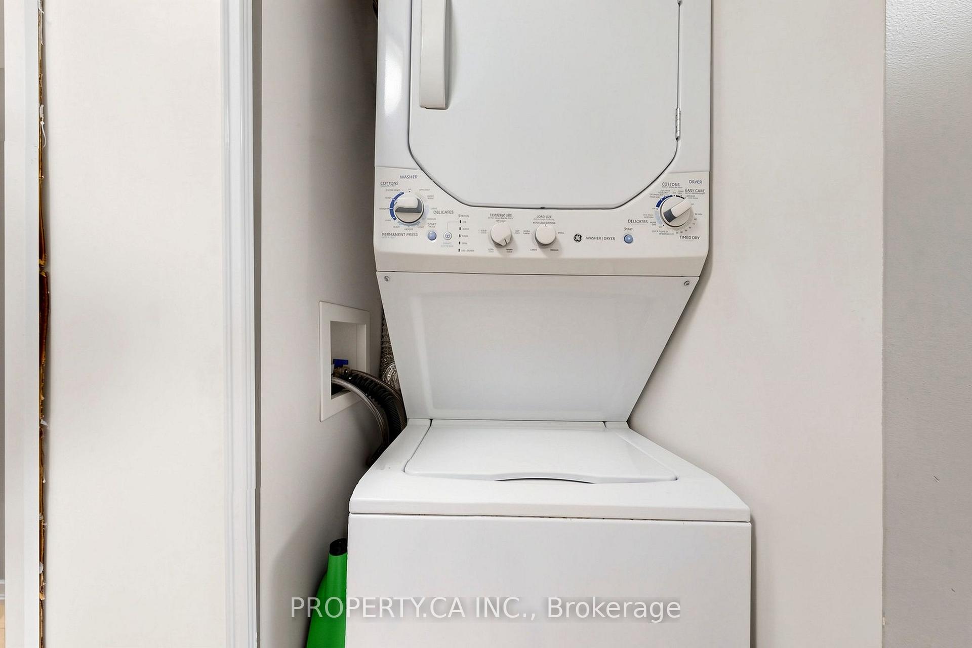 Photo 10 of Unit 819W, 36 Lisgar Street, Toronto, Little Portugal — HOMEH