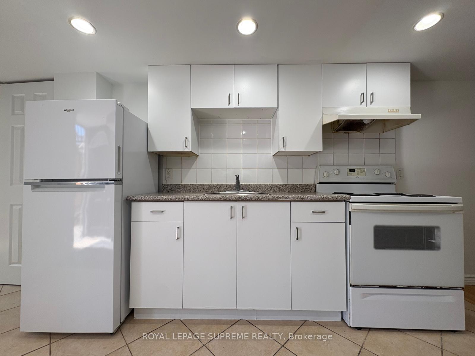 Photo 5 of Unit One, 1109 Davenport Road, Toronto, Wychwood — HOMEH