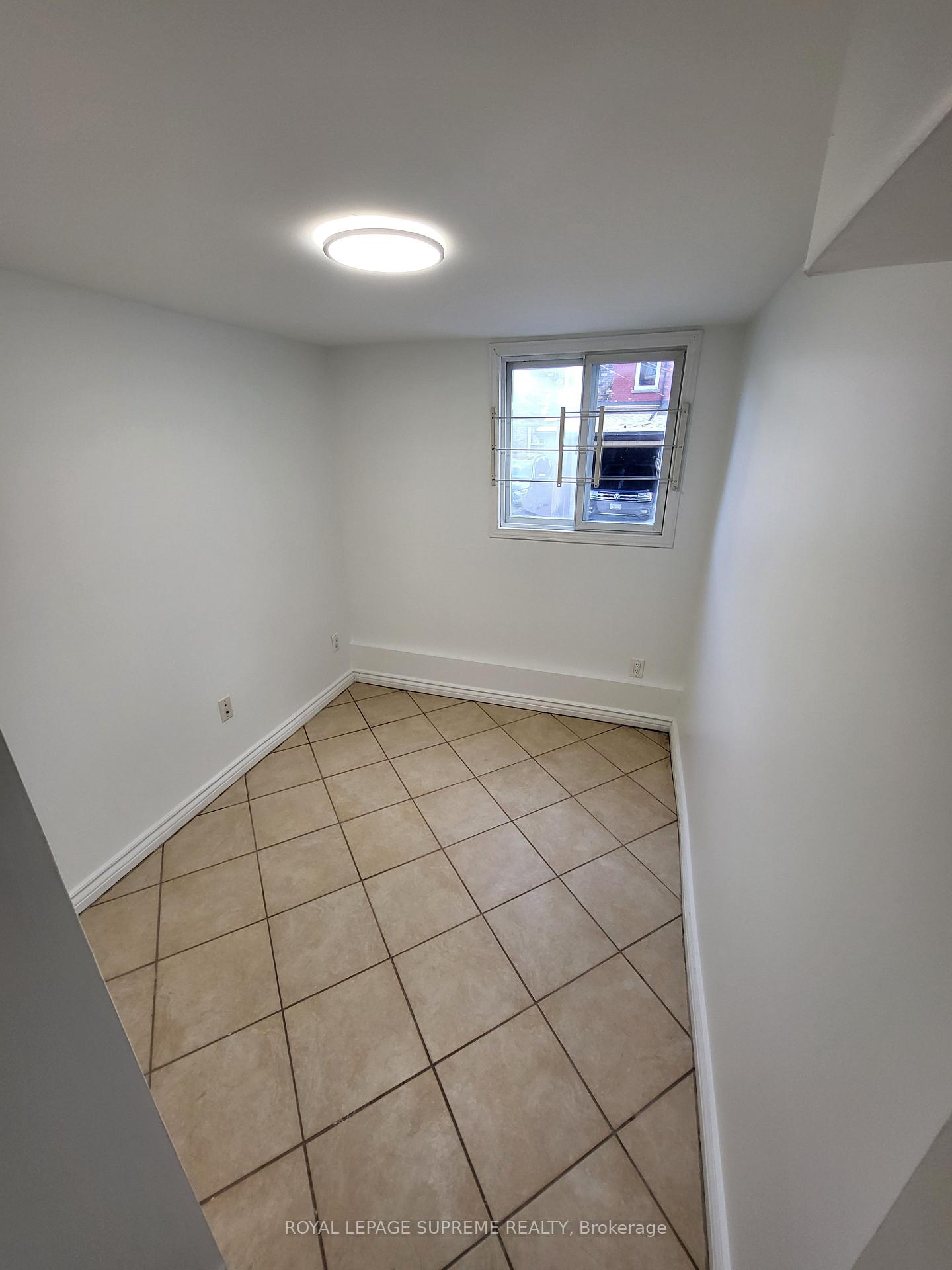 Photo 11 of Unit One, 1109 Davenport Road, Toronto, Wychwood — HOMEH