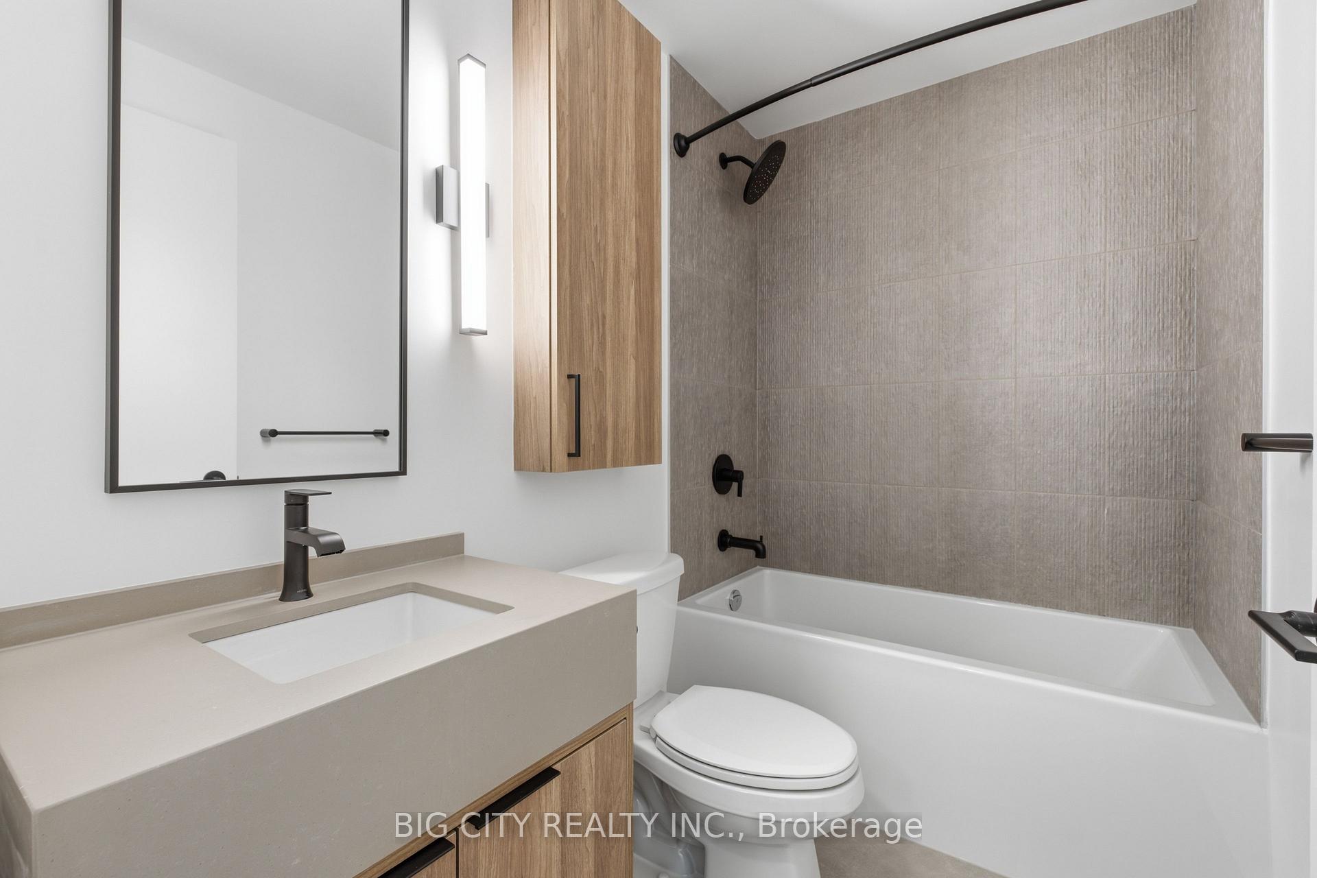 Photo 10 of Unit 829, 91 Montclair Avenue, Toronto, Forest Hill South — HOMEH