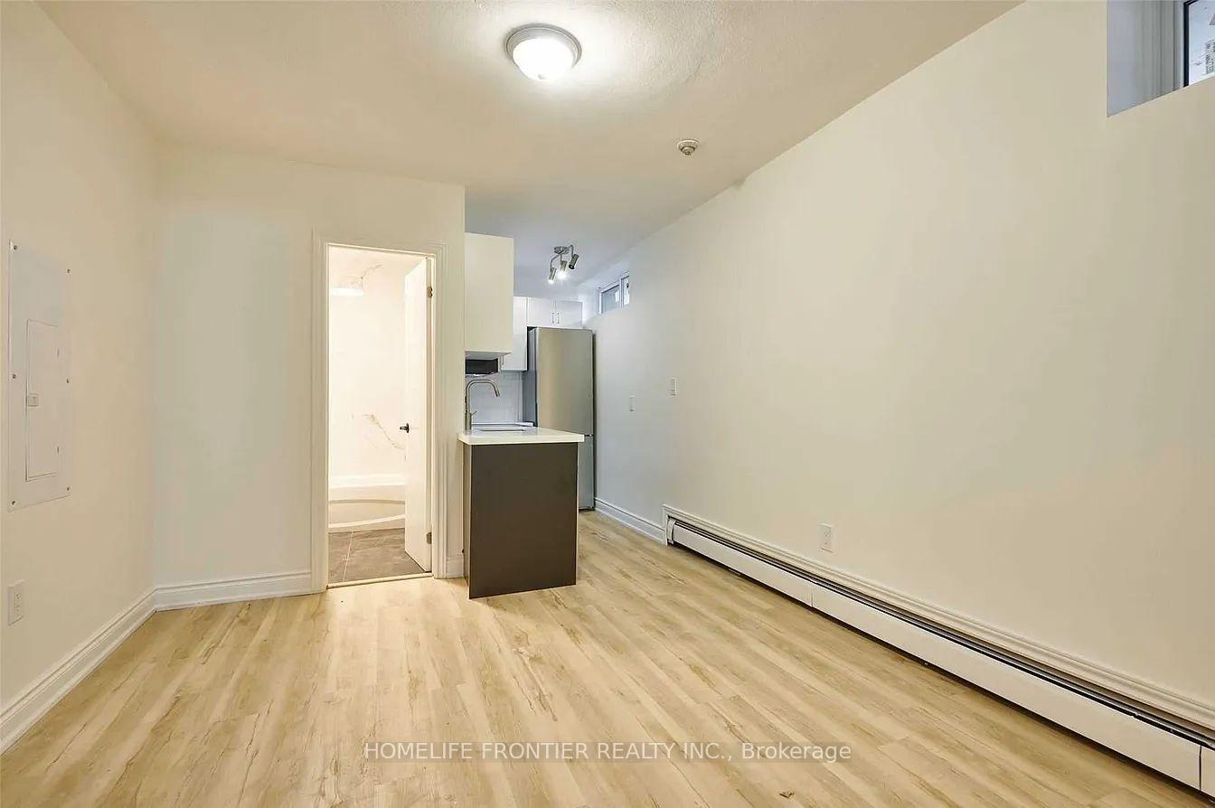 Photo 15 of Unit 101, 291 Scarlett Road, Toronto, Rockcliffe-Smythe — HOMEH