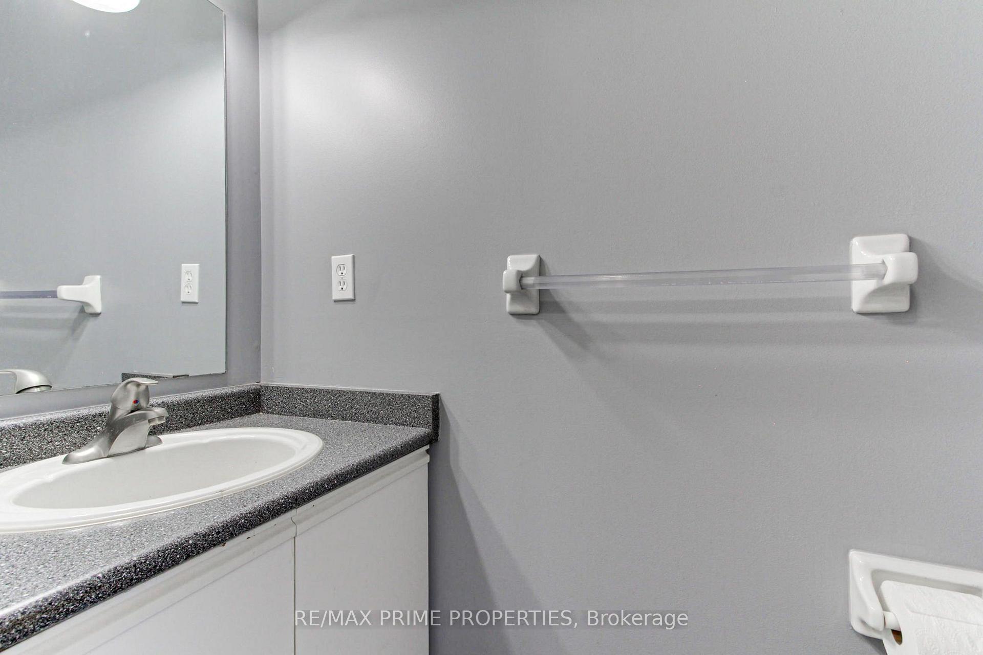 Photo 9 of 85 Lyfytt Crescent, Barrie, West Bayfield — HOMEH