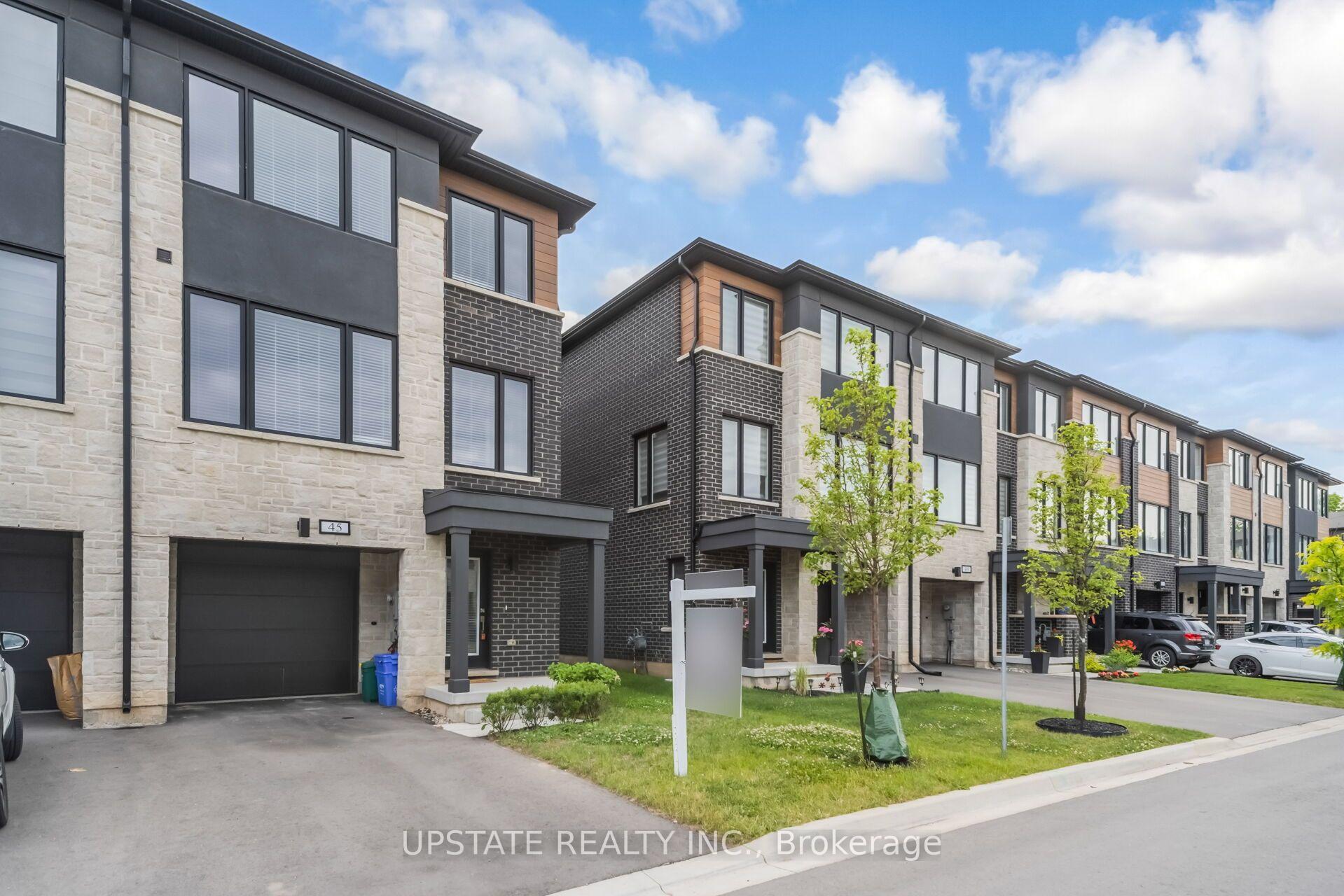 Photo 2 of 45 Humberstone Drive, Halton Hills, Georgetown — HOMEH