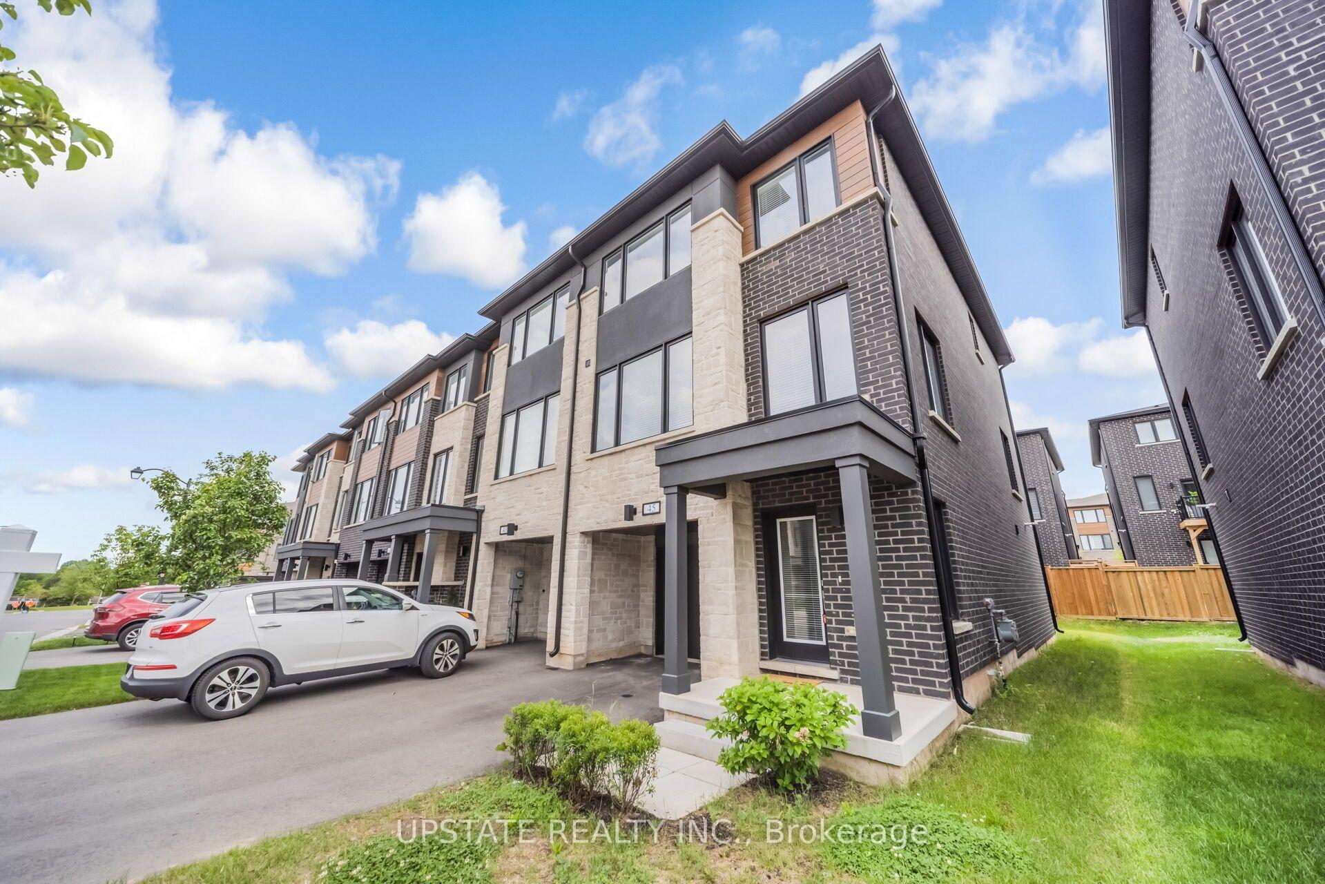 Photo 3 of 45 Humberstone Drive, Halton Hills, Georgetown — HOMEH