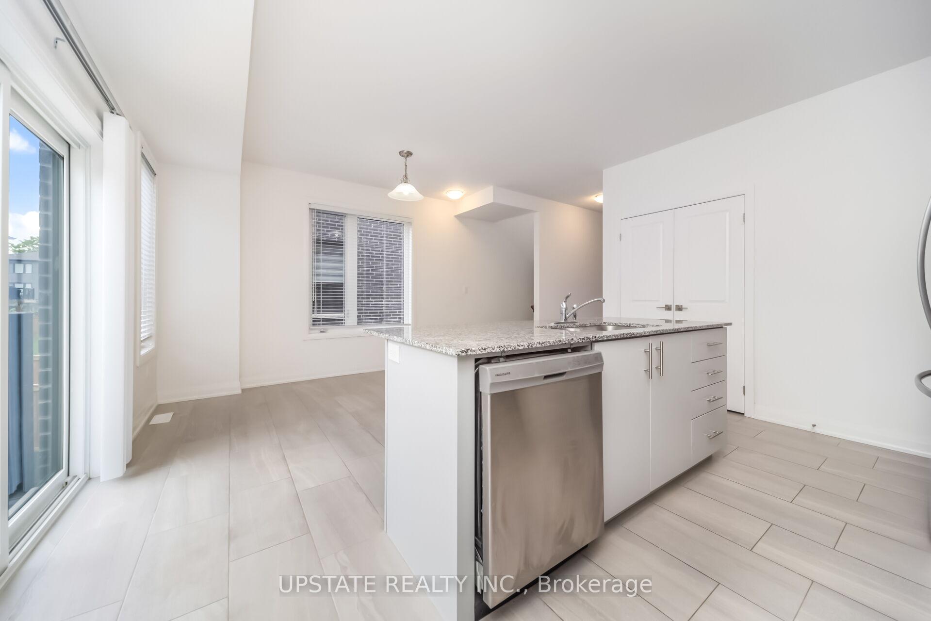 Photo 20 of 45 Humberstone Drive, Halton Hills, Georgetown — HOMEH