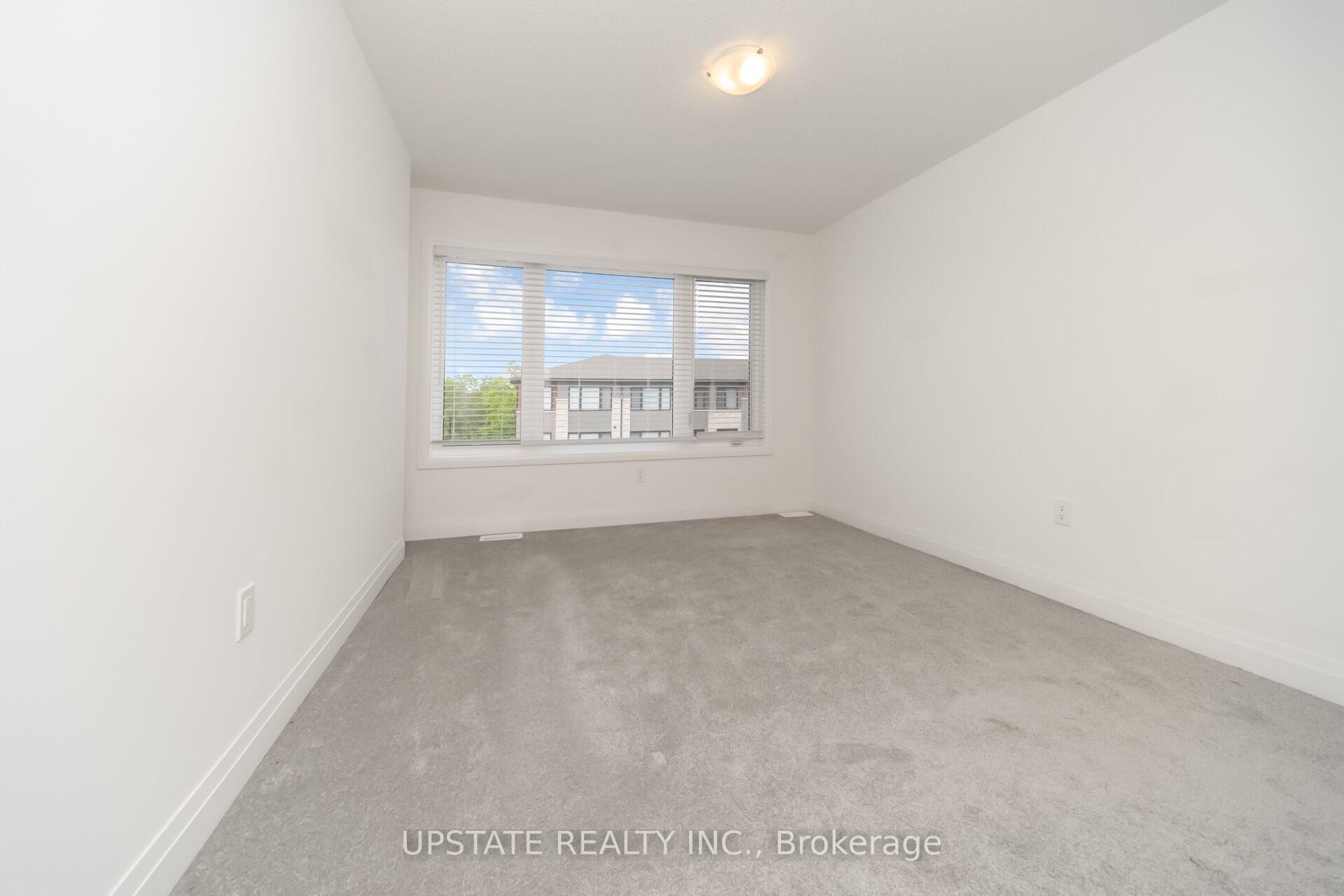 Photo 34 of 45 Humberstone Drive, Halton Hills, Georgetown — HOMEH