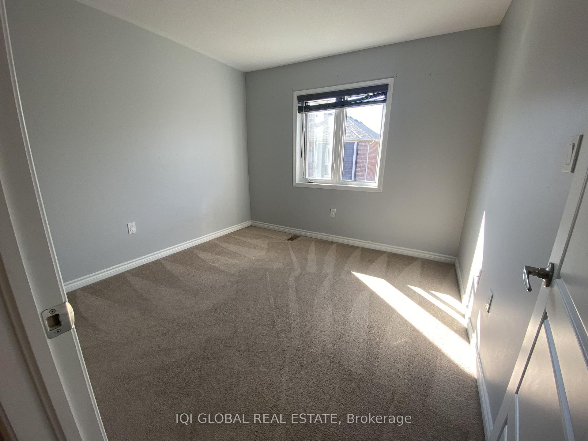 Photo 56 of Unit 132, 1000 Asleton Boulevard, Milton, Willmott — HOMEH