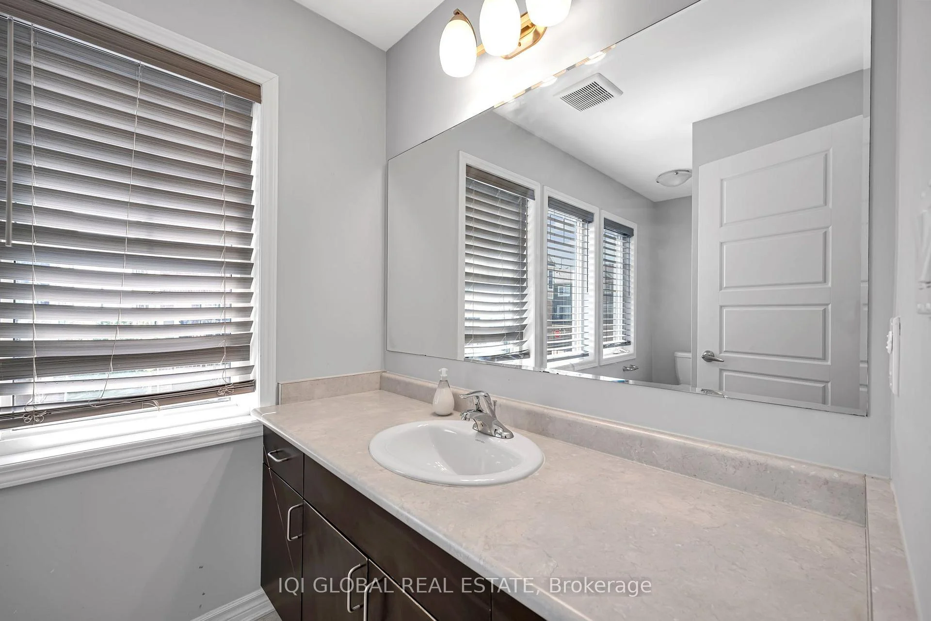 Photo 60 of Unit 132, 1000 Asleton Boulevard, Milton, Willmott — HOMEH
