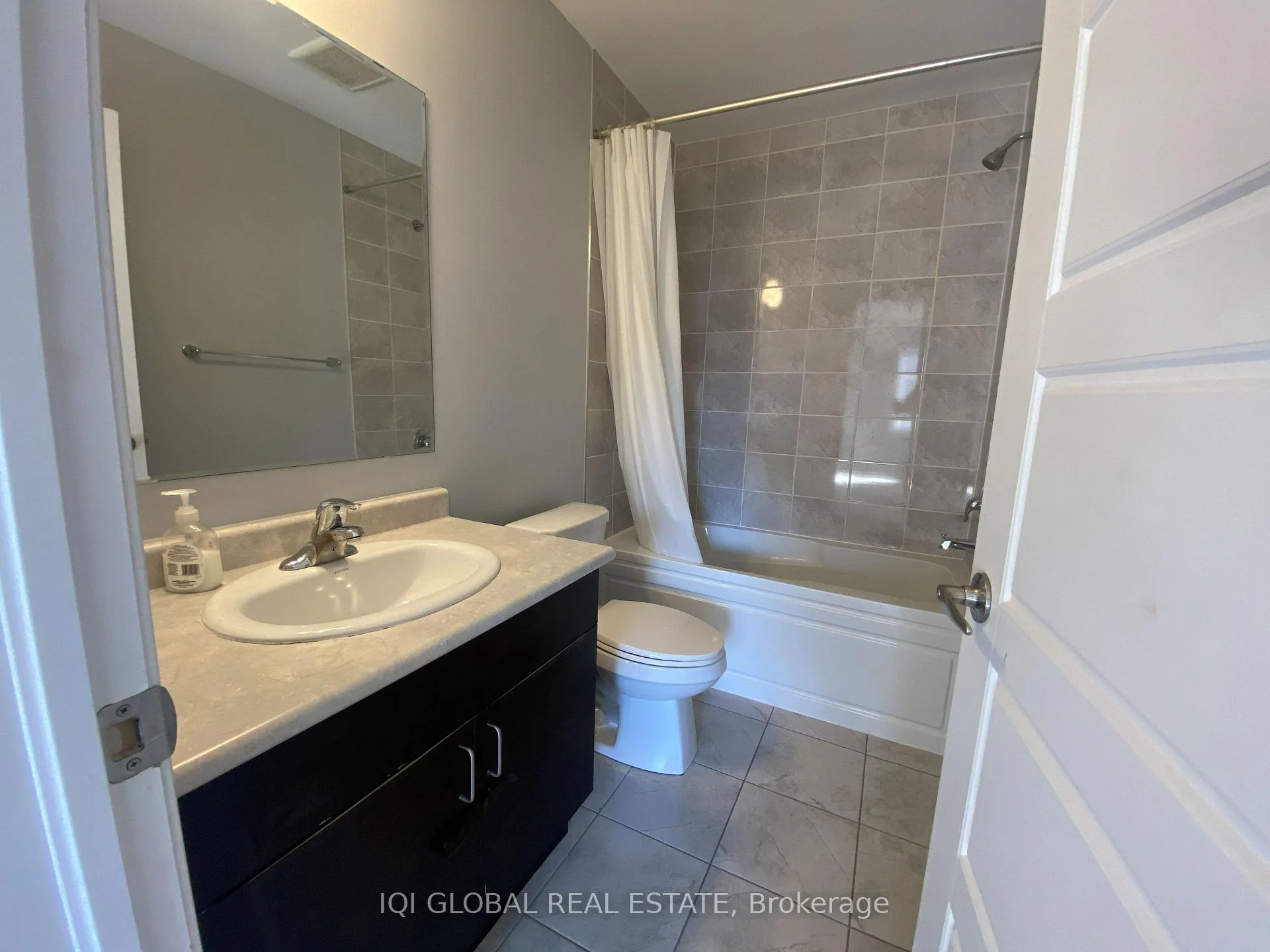 Photo 66 of Unit 132, 1000 Asleton Boulevard, Milton, Willmott — HOMEH