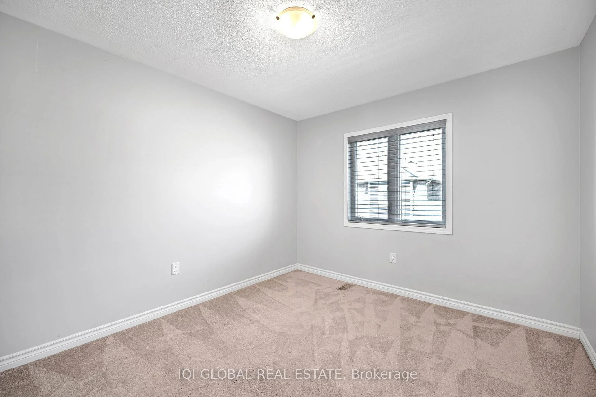 Photo 76 of Unit 132, 1000 Asleton Boulevard, Milton, Willmott — HOMEH