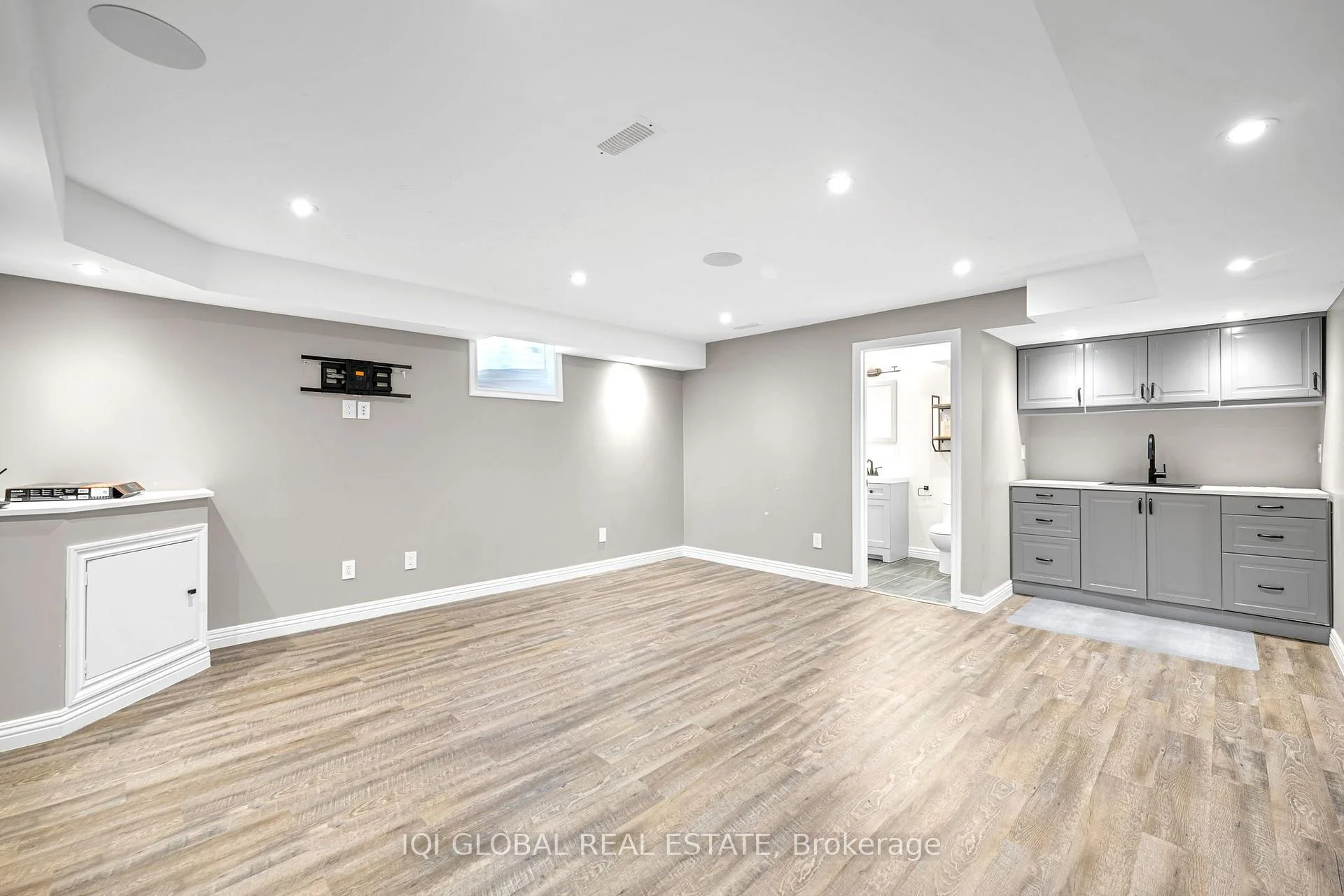 Photo 95 of Unit 132, 1000 Asleton Boulevard, Milton, Willmott — HOMEH