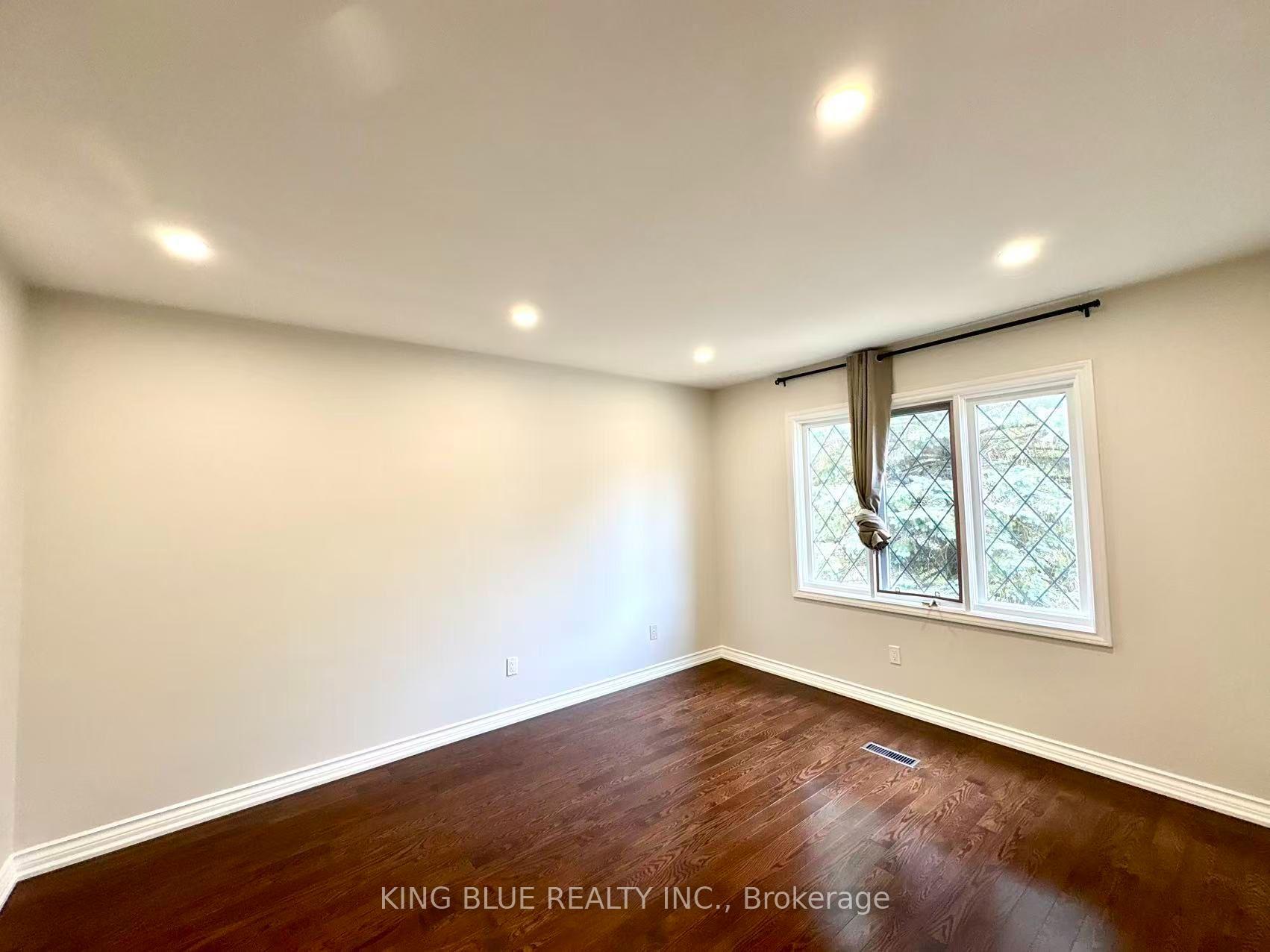 Photo 15 of 23 Craigleith Crescent, Richmond Hill, Oak Ridges Lake Wilcox — HOMEH