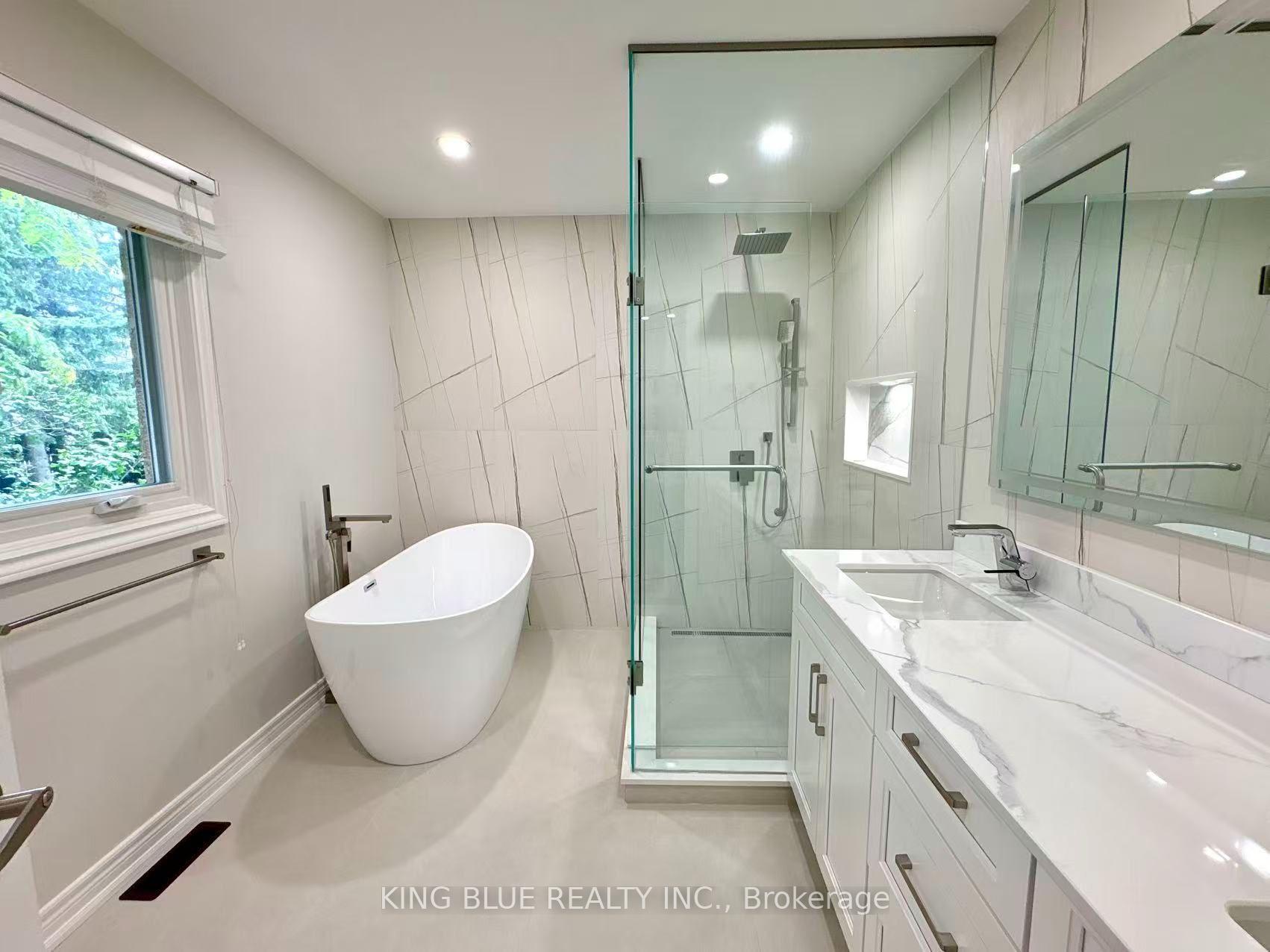 Photo 25 of 23 Craigleith Crescent, Richmond Hill, Oak Ridges Lake Wilcox — HOMEH
