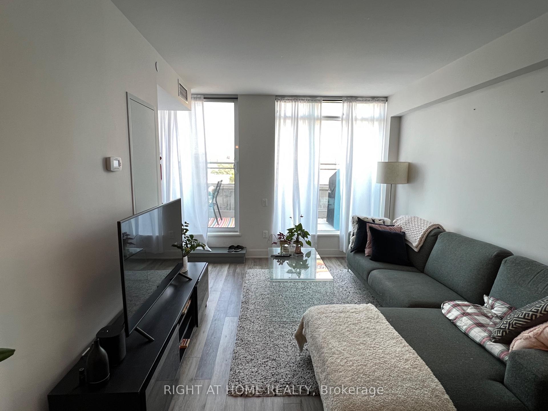 Photo 4 of Unit 601, 411 Mackay Street, Ottawa, Lindenlea — HOMEH