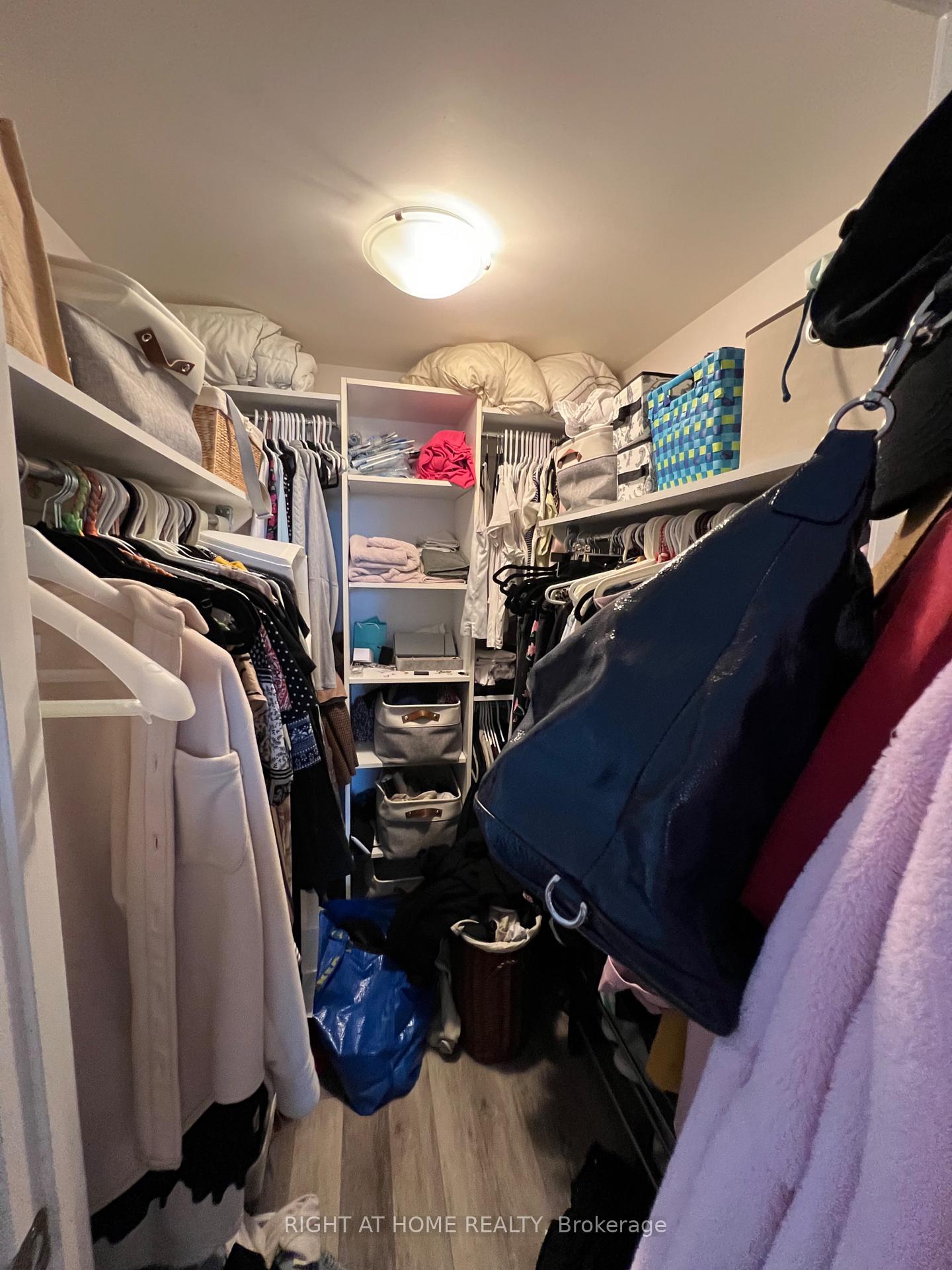 Photo 11 of Unit 601, 411 Mackay Street, Ottawa, Lindenlea — HOMEH
