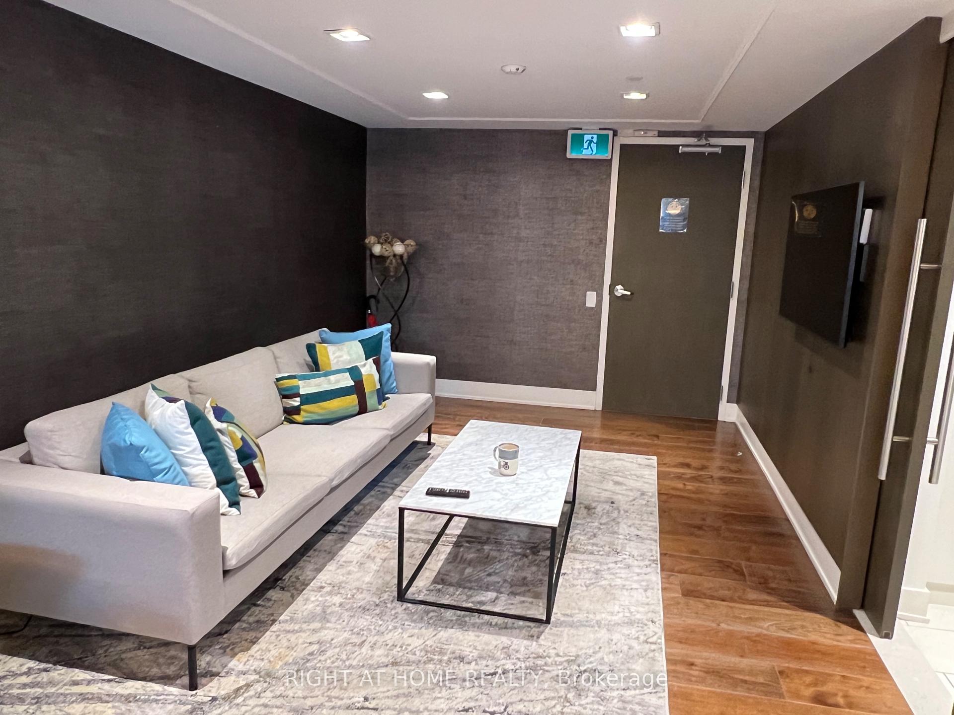 Photo 29 of Unit 601, 411 Mackay Street, Ottawa, Lindenlea — HOMEH