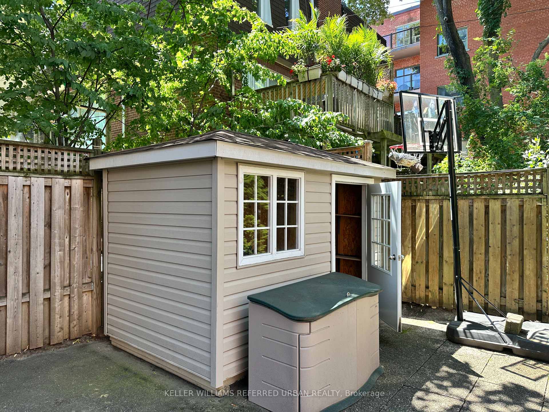 Photo 3 of Unit 1, 34 Rosewell Avenue, Toronto, Yonge-Eglinton — HOMEH