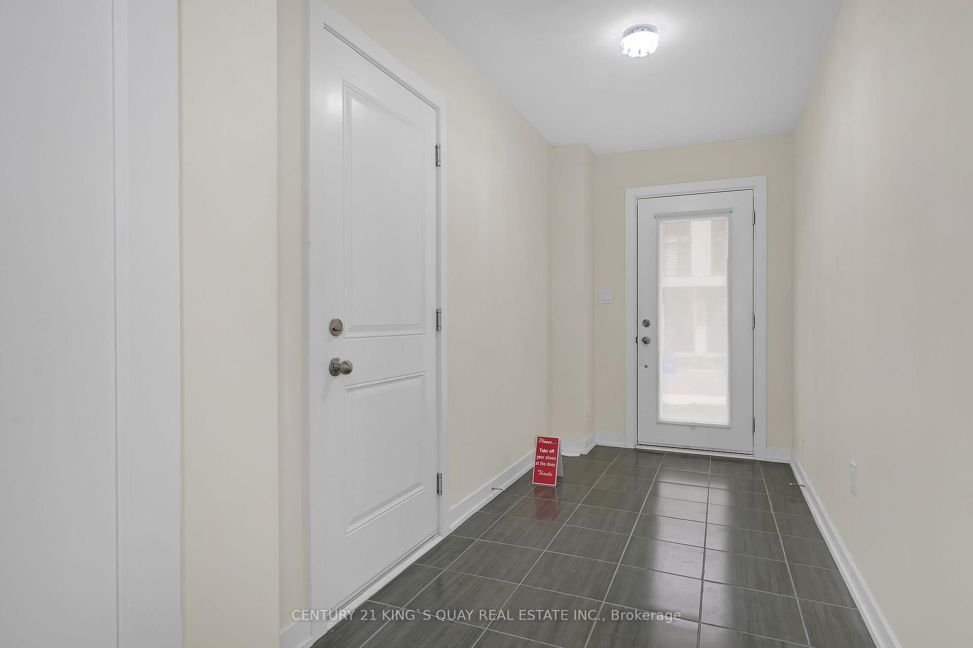 Photo 4 of Unit 33, 250 Finch Avenue, Pickering, Rouge Park — HOMEH