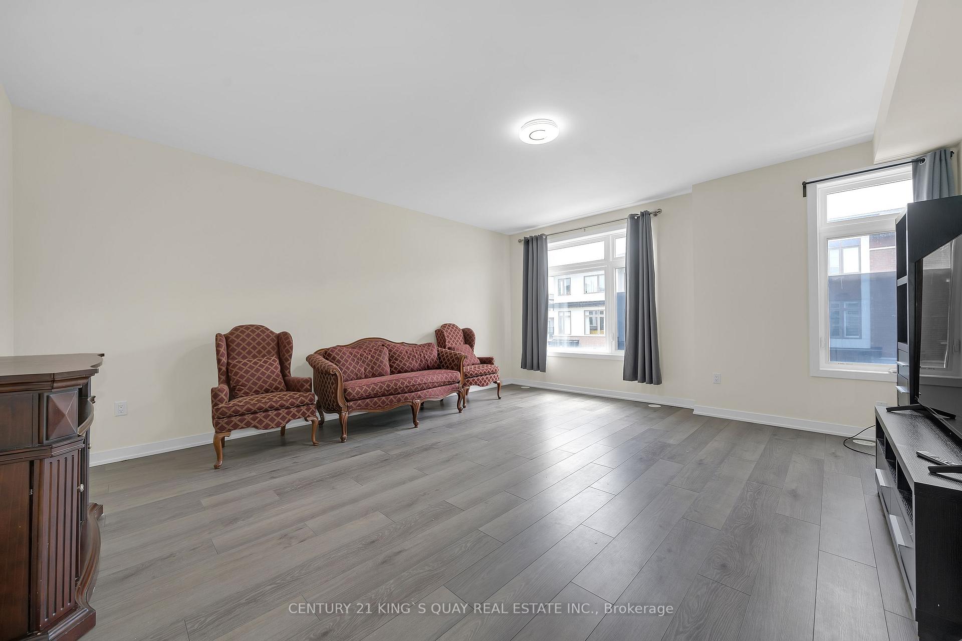 Photo 10 of Unit 33, 250 Finch Avenue, Pickering, Rouge Park — HOMEH