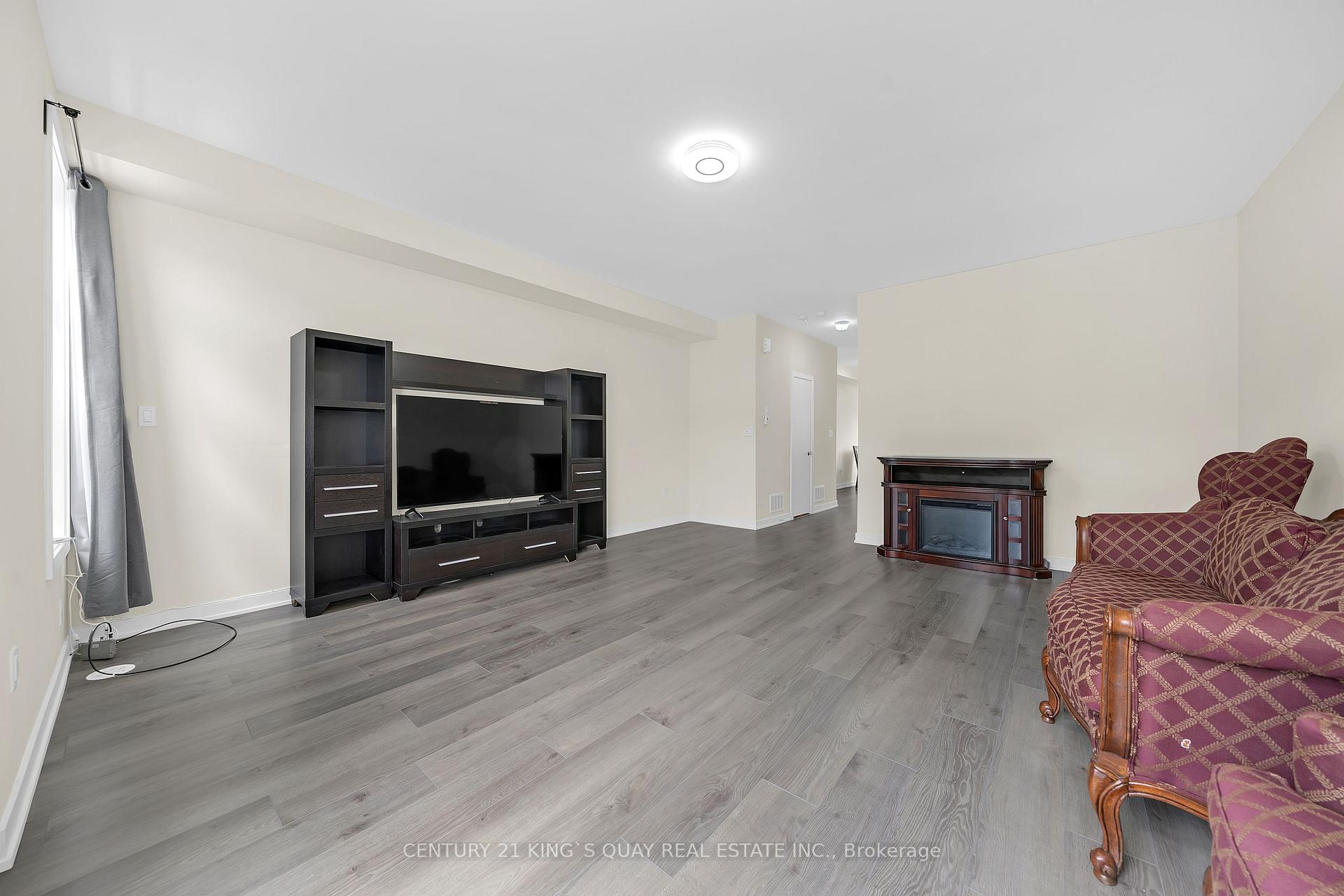 Photo 12 of Unit 33, 250 Finch Avenue, Pickering, Rouge Park — HOMEH