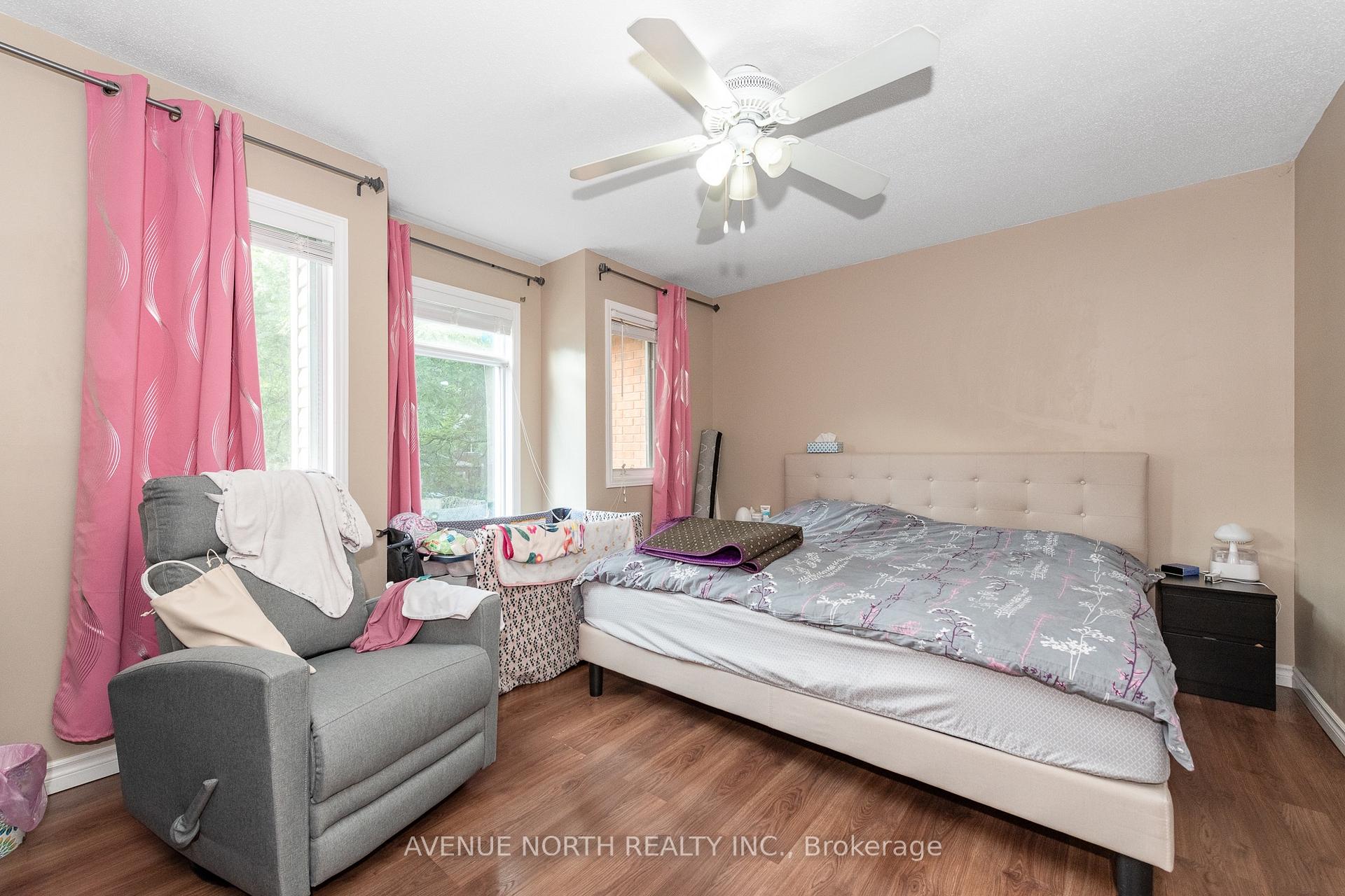 Photo 12 of 501 Lawler Crescent, Ottawa, Chatelaine Village — HOMEH