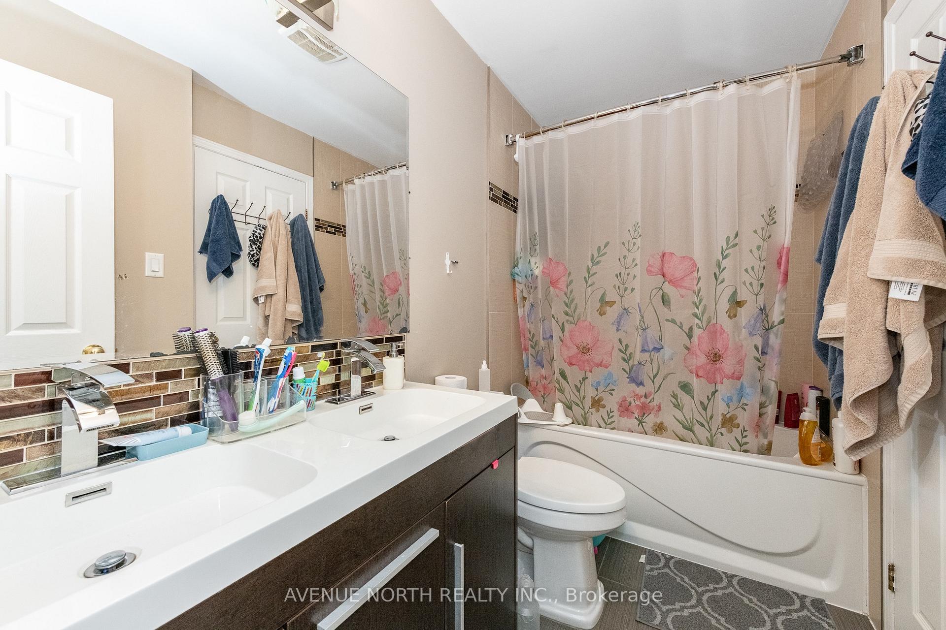 Photo 14 of 501 Lawler Crescent, Ottawa, Chatelaine Village — HOMEH